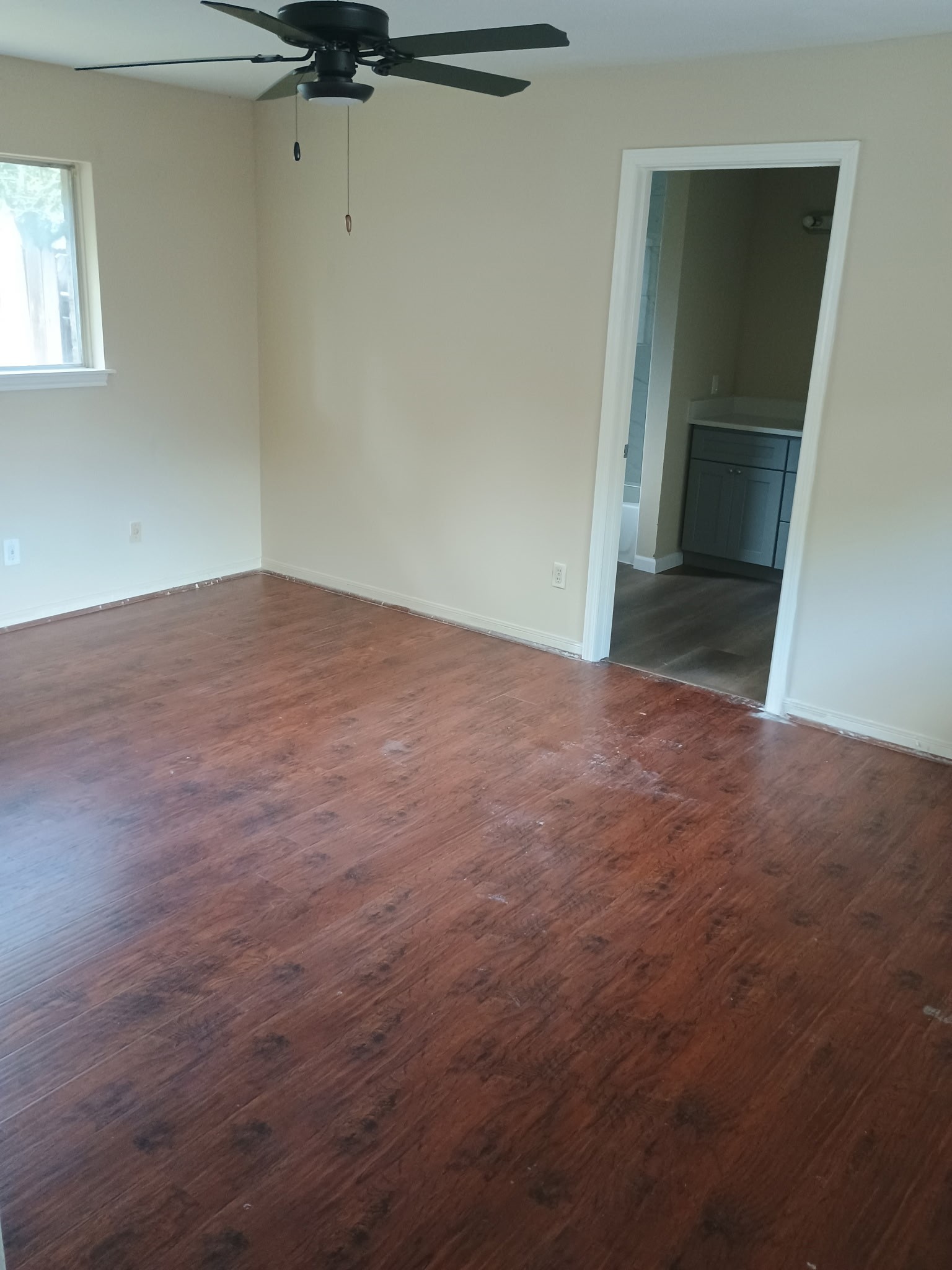 7118 Redding Road Property Photo 7