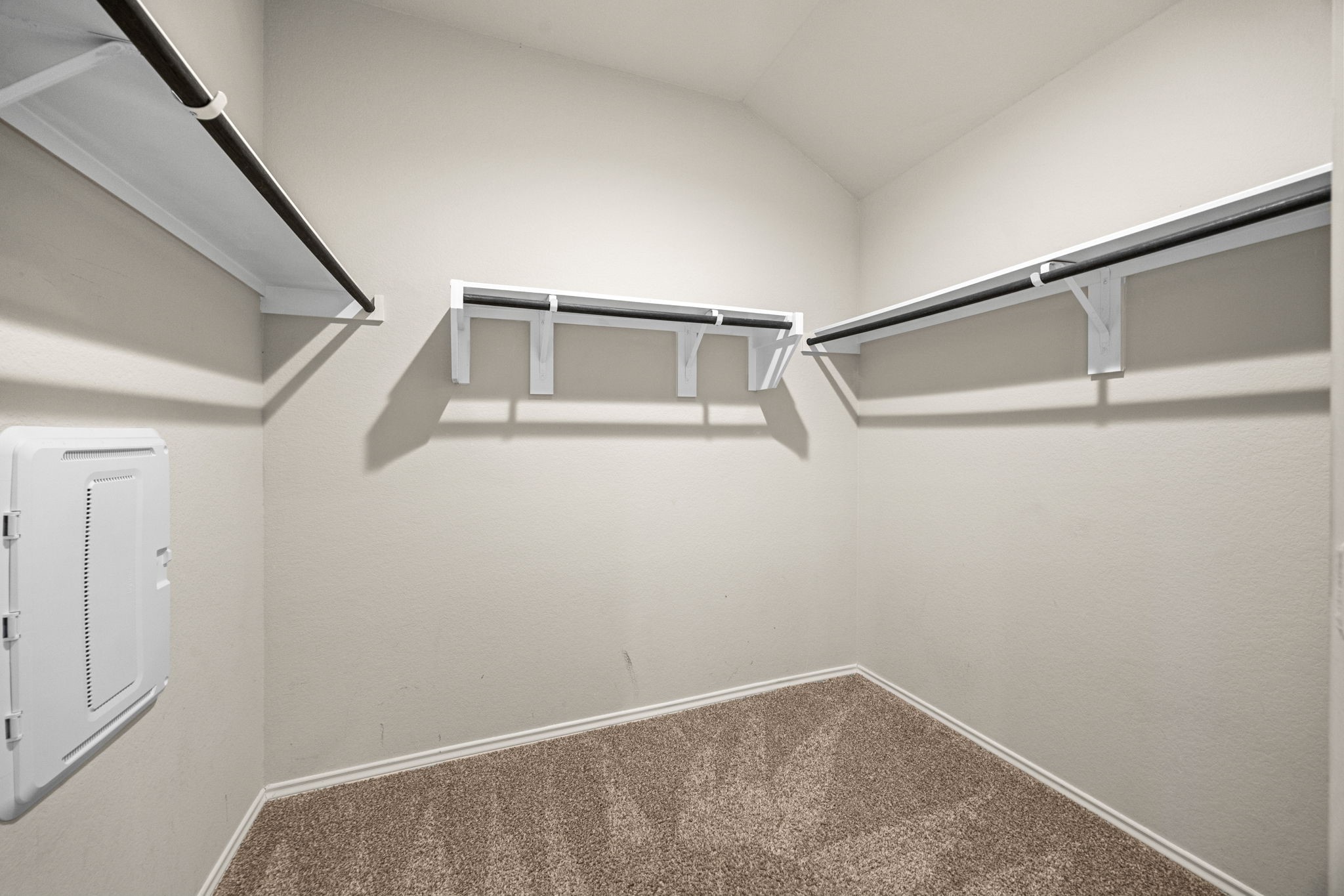 8002 Tamarind Lane Property Photo 25