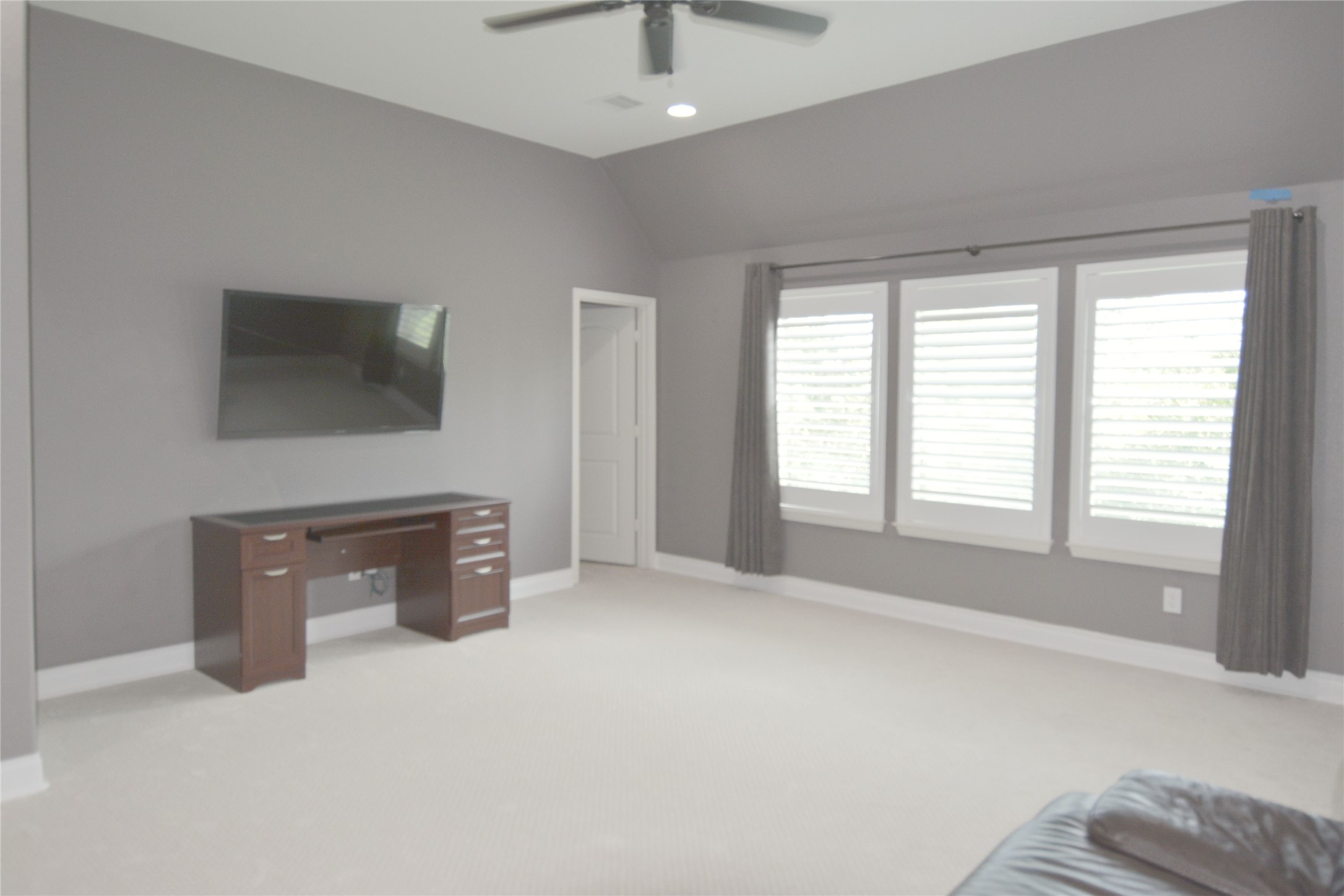 10111 Gentle River Way Property Photo 22