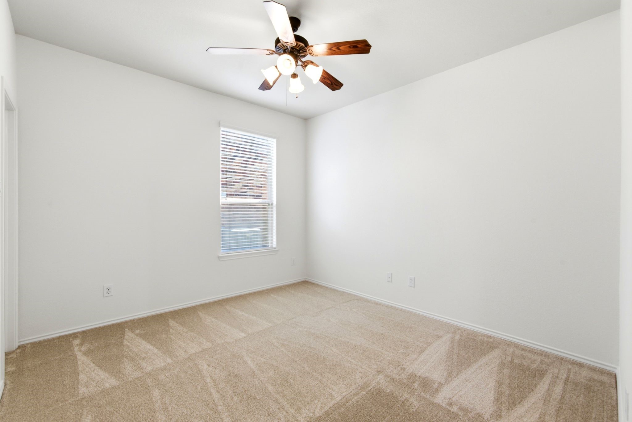 25322 Alverstone Drive Property Photo 18