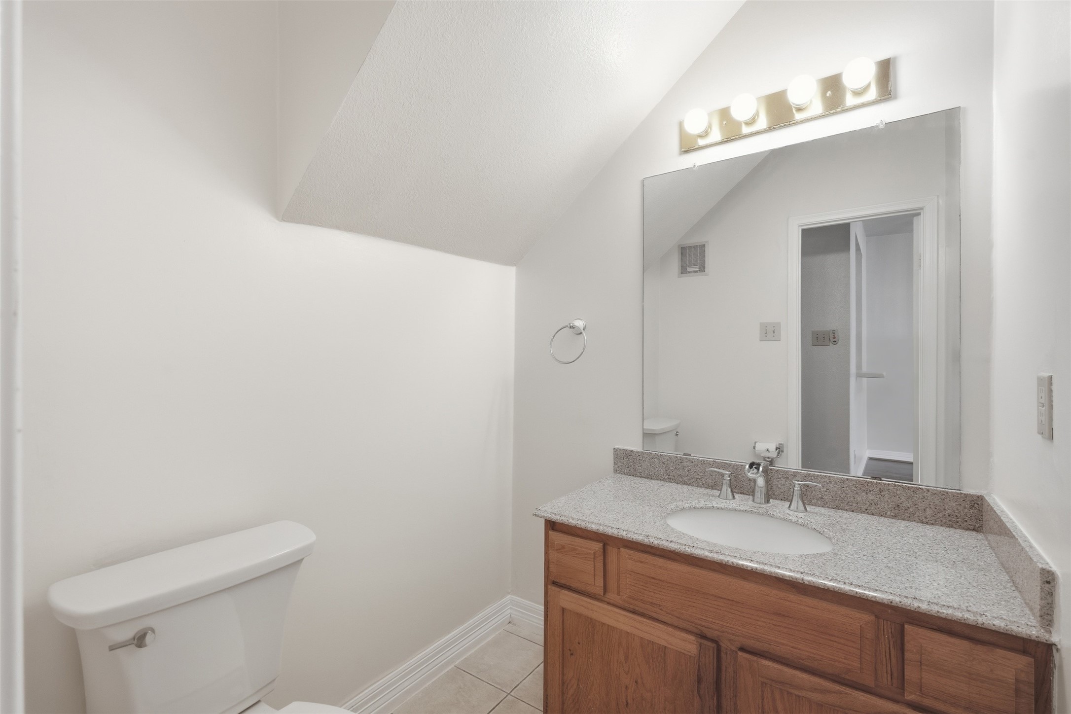 7743 Cambridge Street 7743 Property Photo 13
