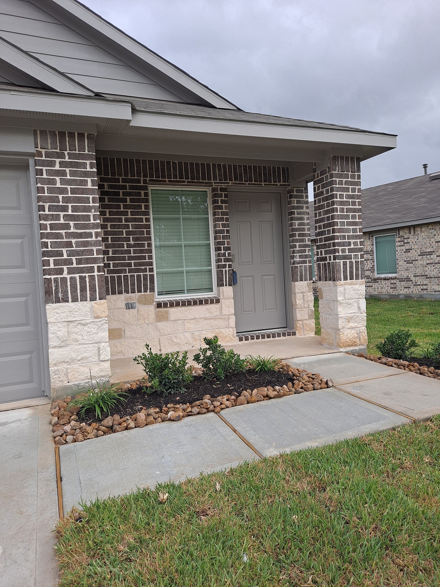 24058 Kentwood Springs Drive Property Photo 5