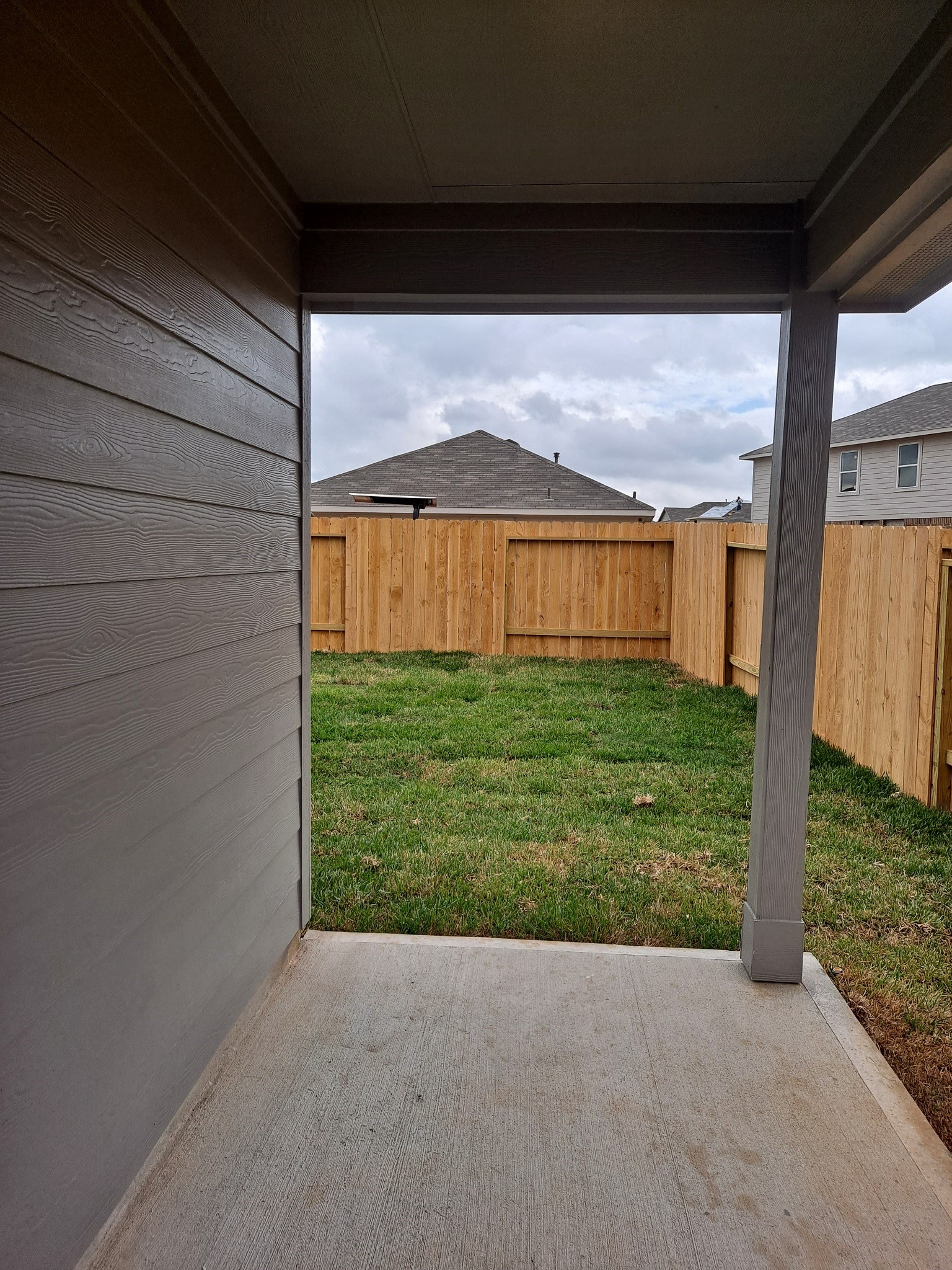 24058 Kentwood Springs Drive Property Photo 21