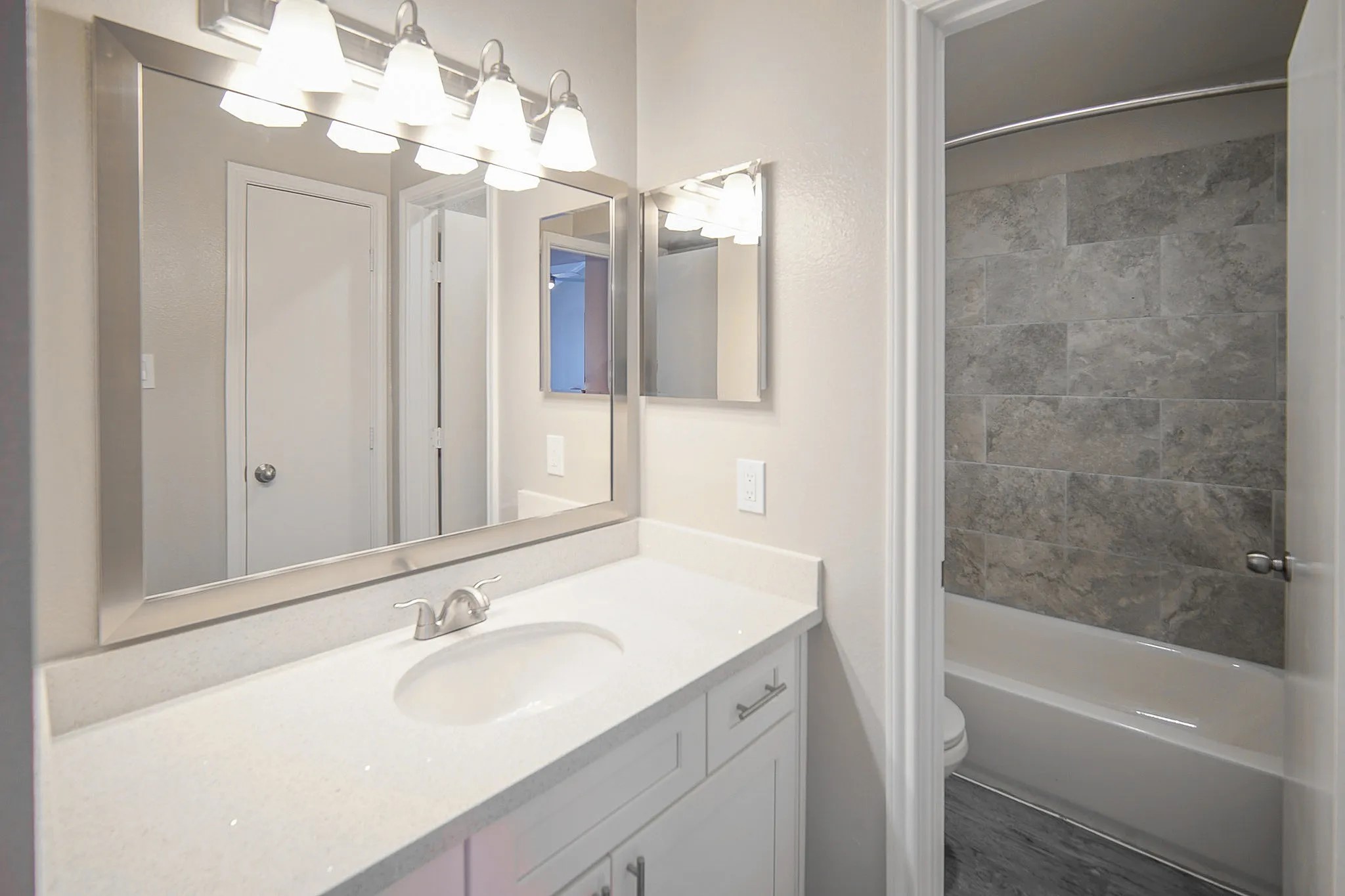 8455 Will Clayton Parkway 1014 Property Photo 13