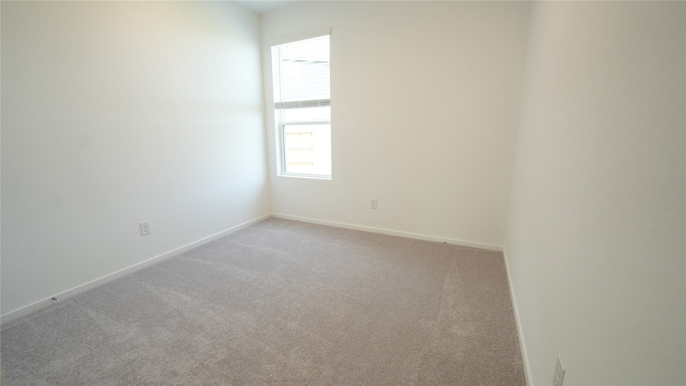 27203 Finland Sands Dr Property Photo 13