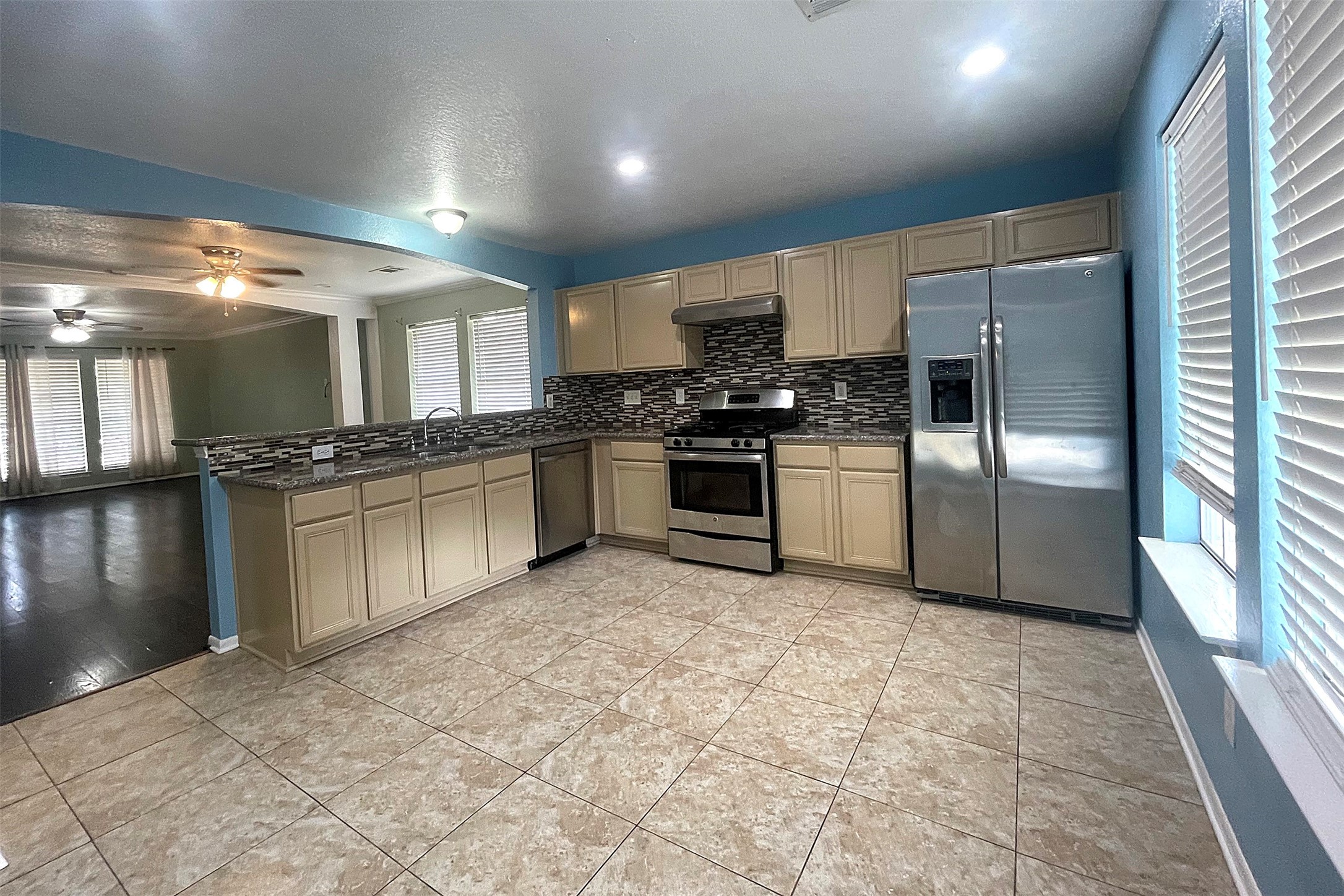 8010 Arrowhead Lane Property Photo 5