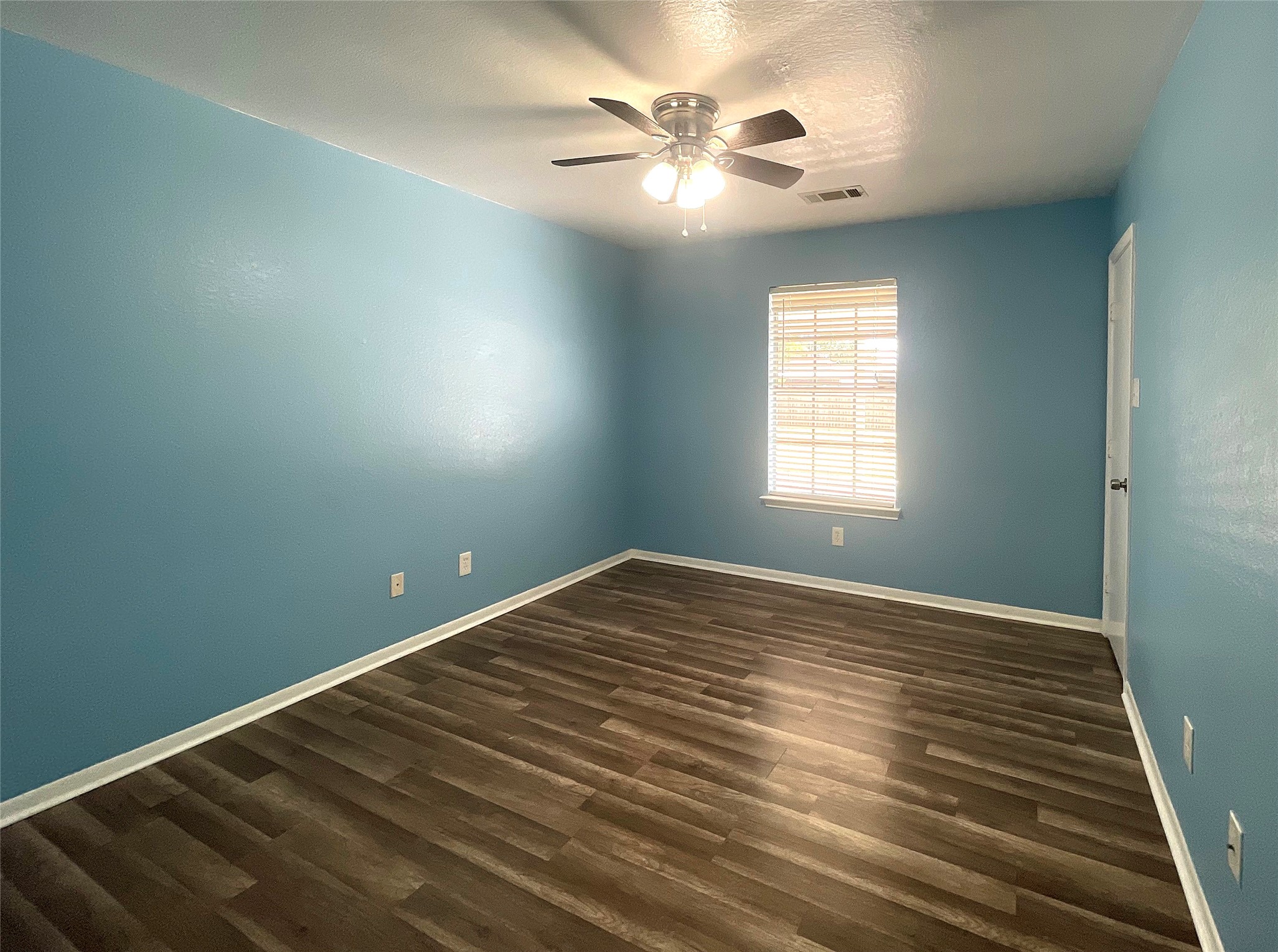 8010 Arrowhead Lane Property Photo 9