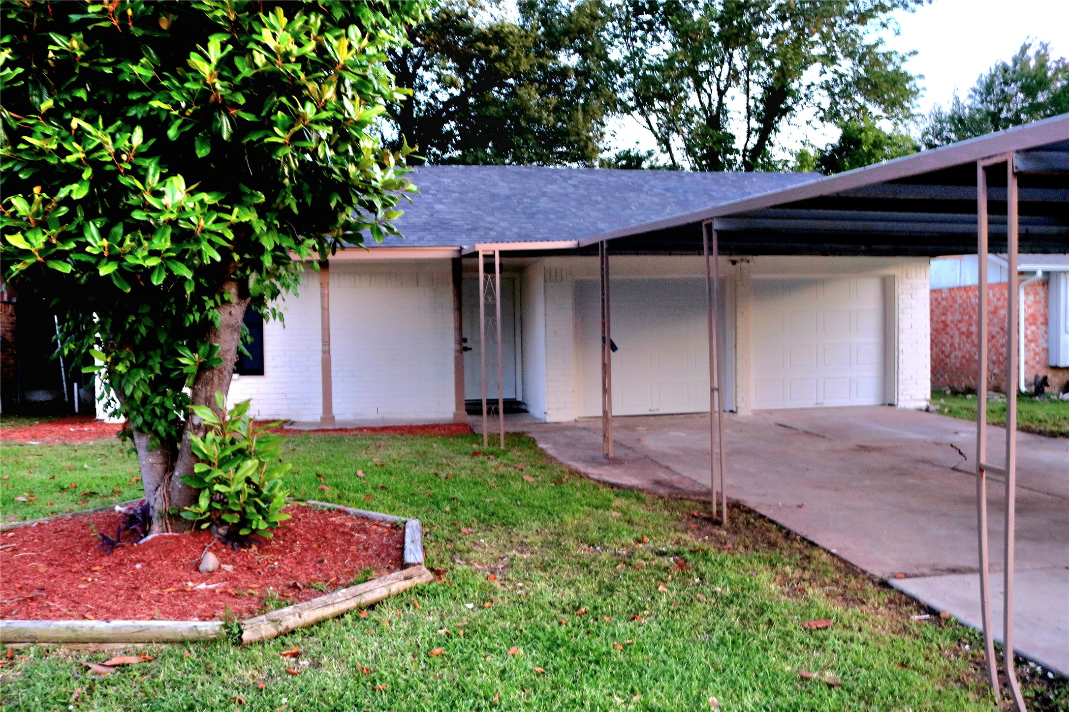 17114 Sunshine Street Property Photo 1