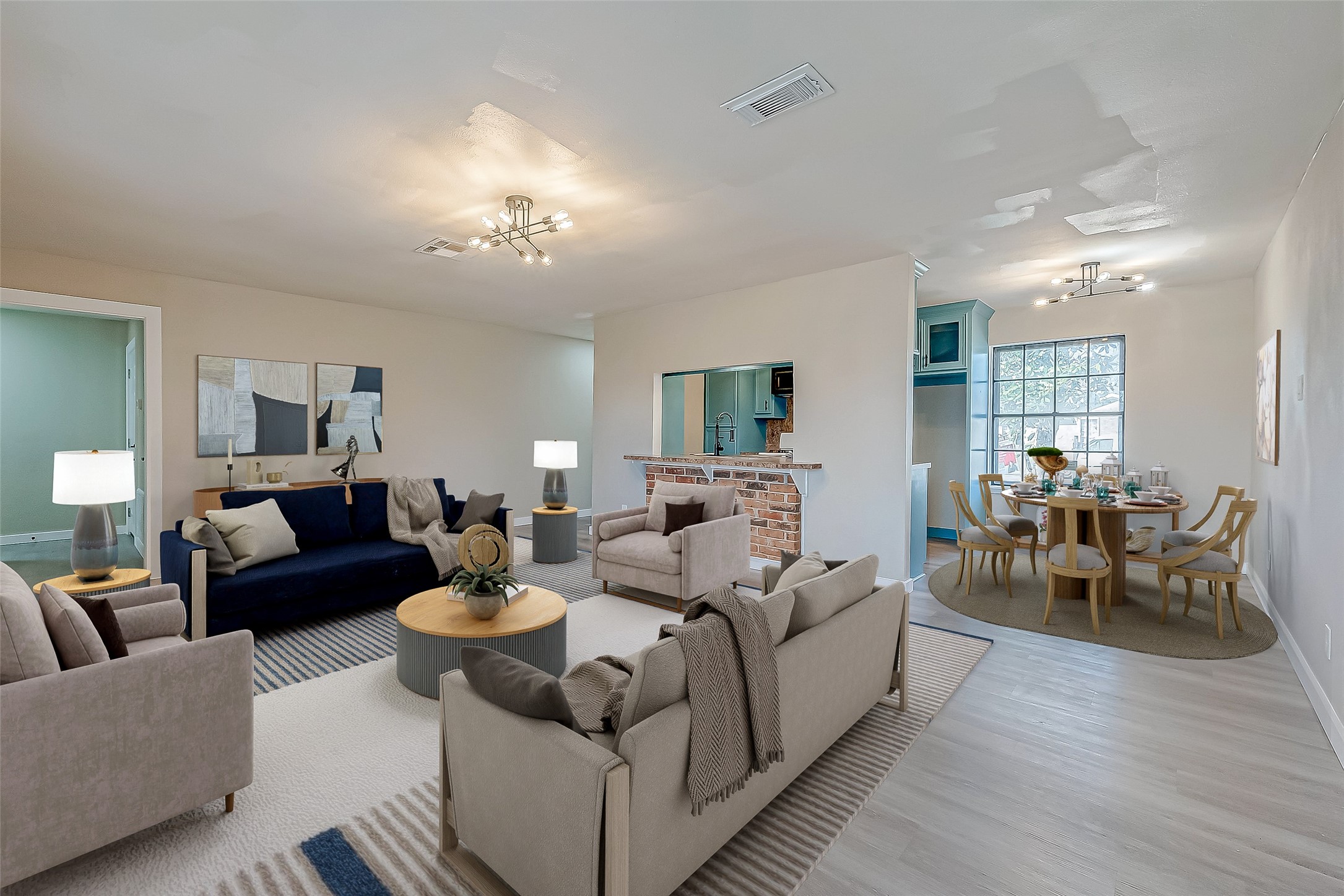17114 Sunshine Street Property Photo 5