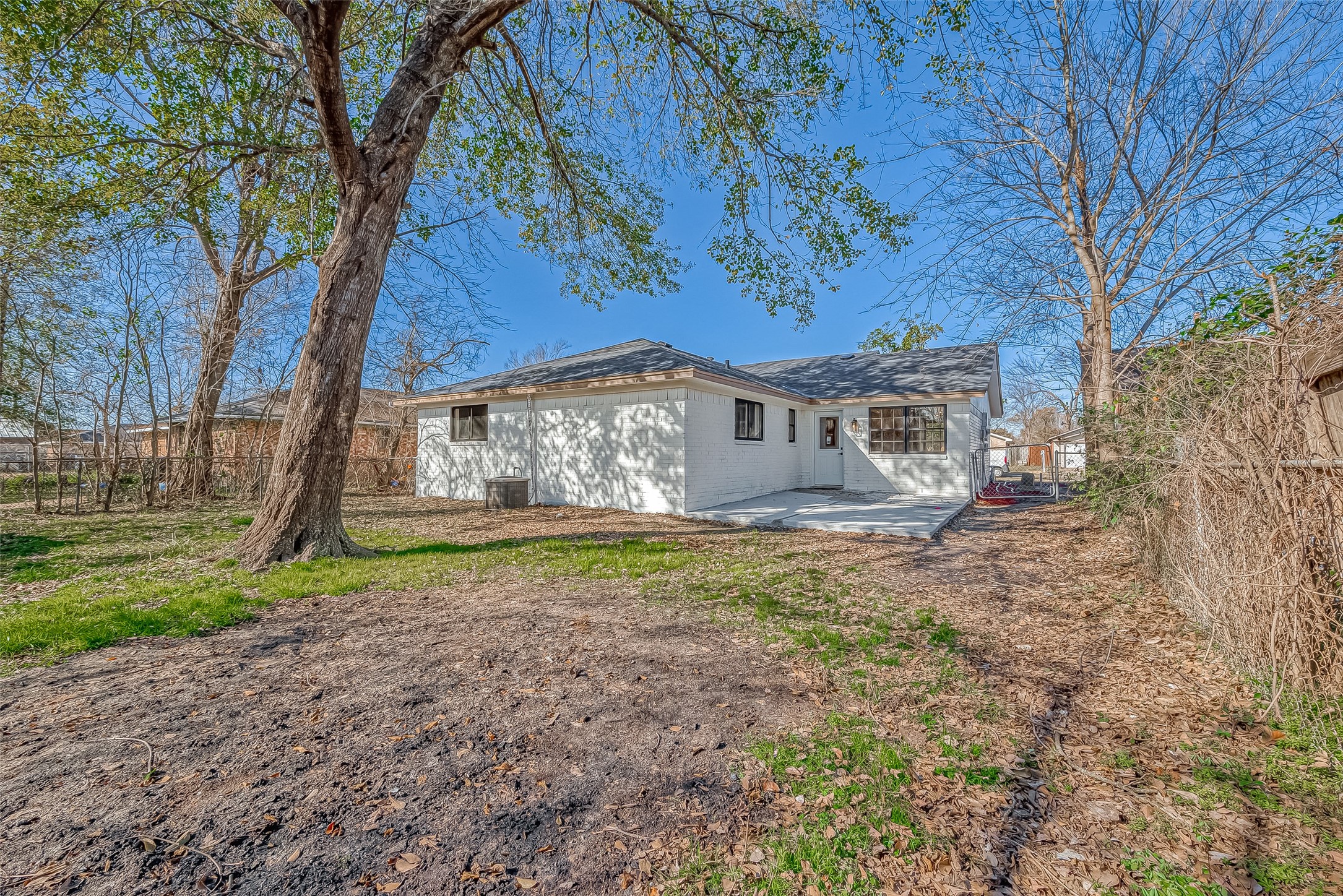 17114 Sunshine Street Property Photo 17
