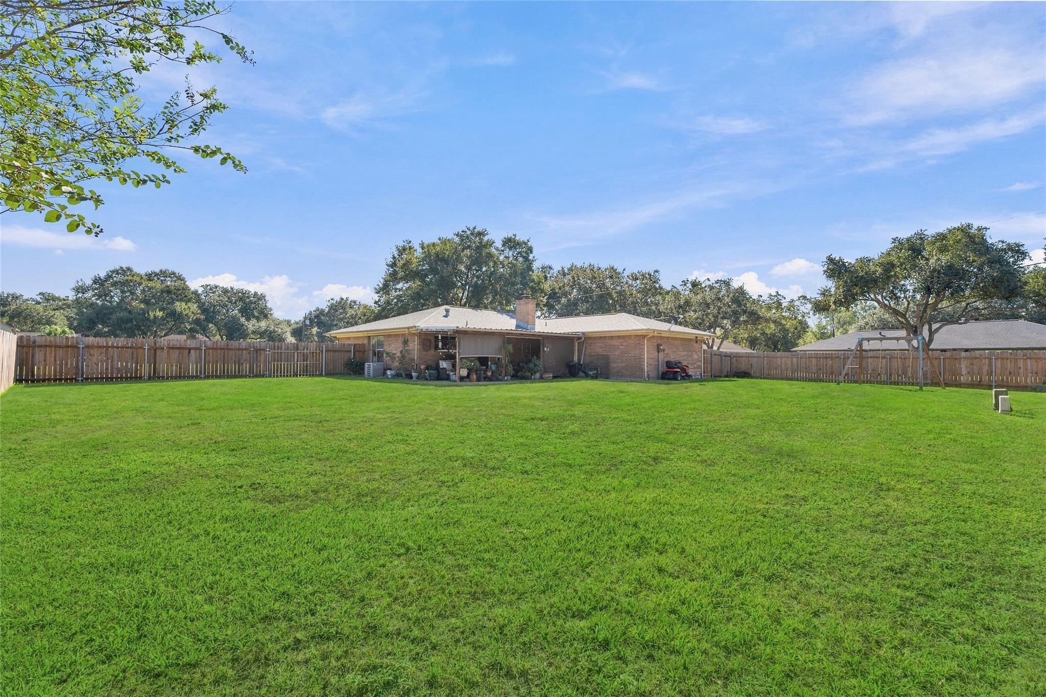 2701 Brook Bend Lane, El Campo Tx 77437 Property Photo 22