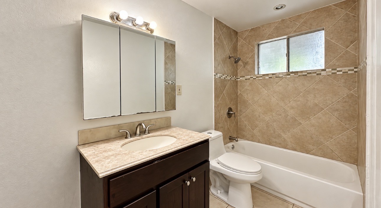 10911 Sageleaf Lane Property Photo 14
