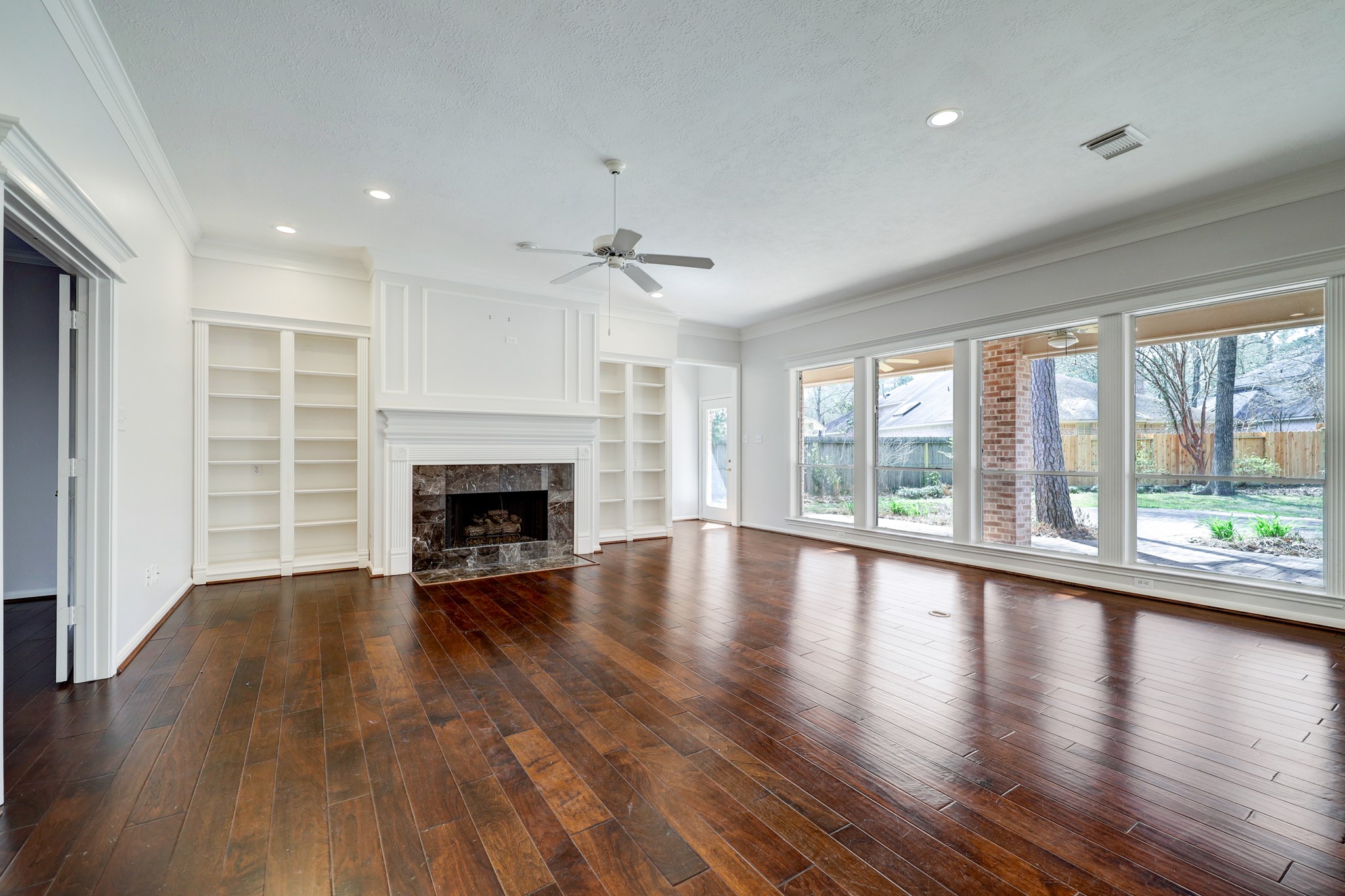 14 Greenside Place Property Photo 5