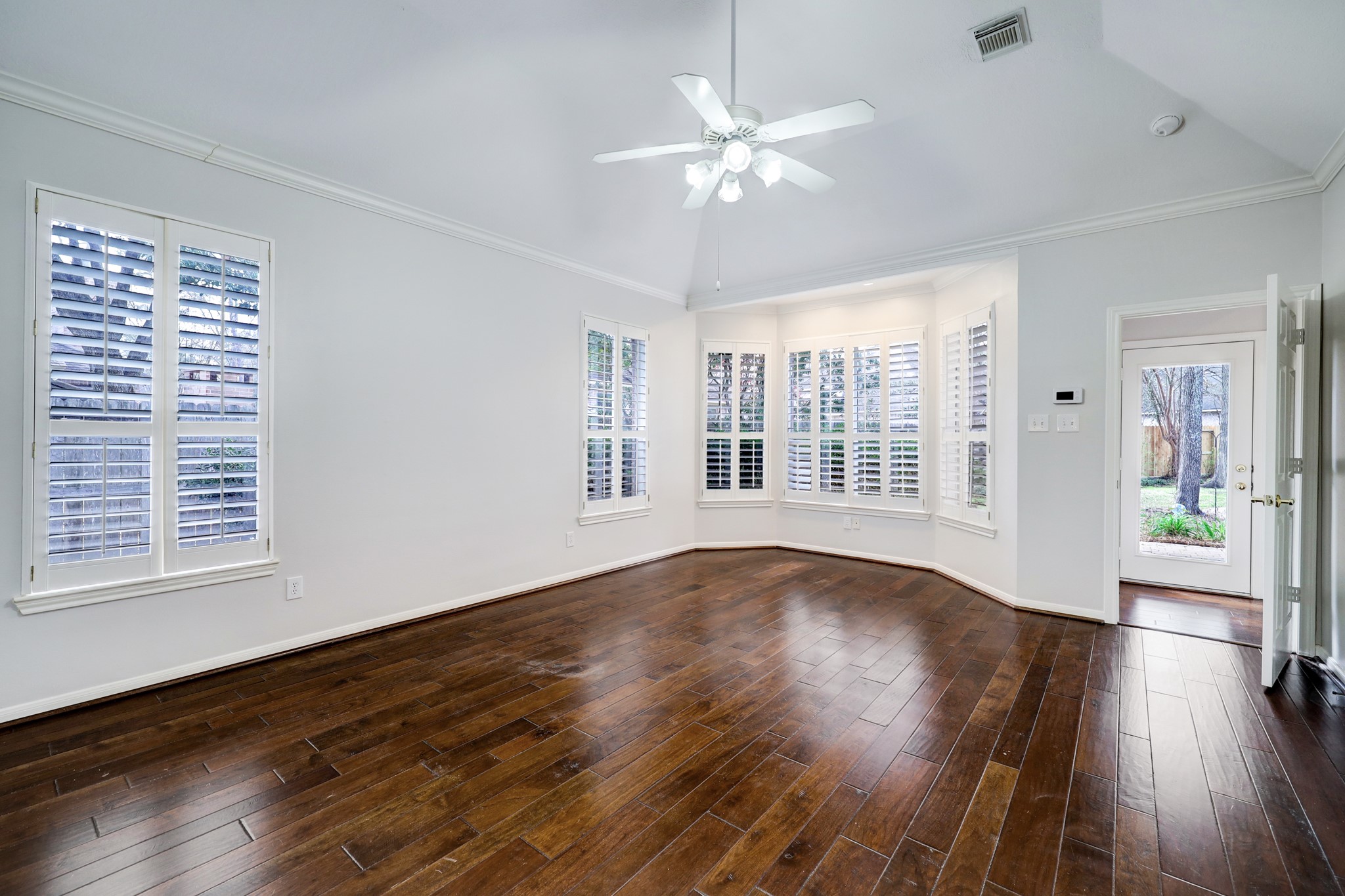 14 Greenside Place Property Photo 15