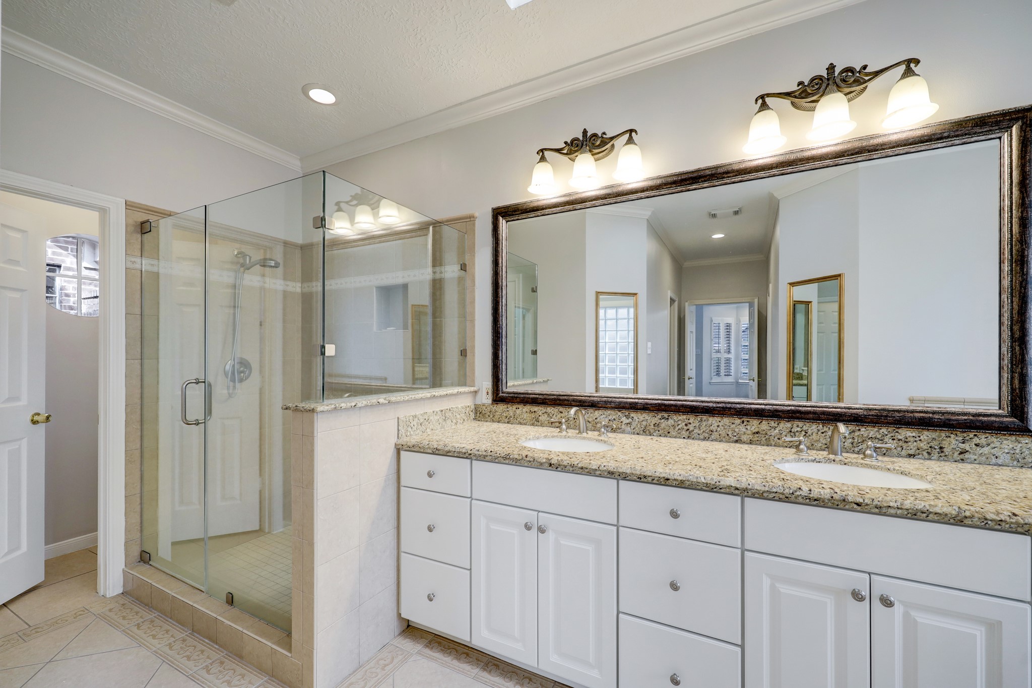 14 Greenside Place Property Photo 17