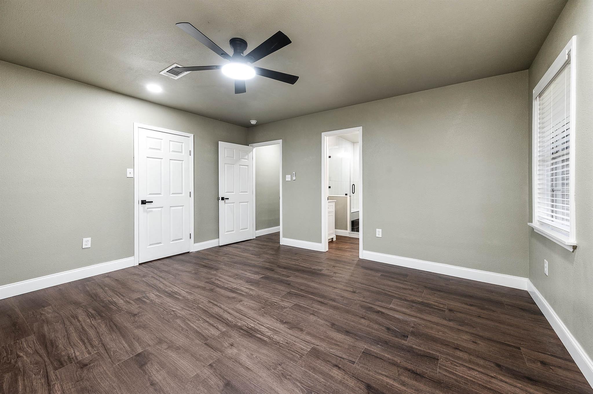 717 Cedar Lawn Drive, Alvin Tx 77511 Property Photo 26