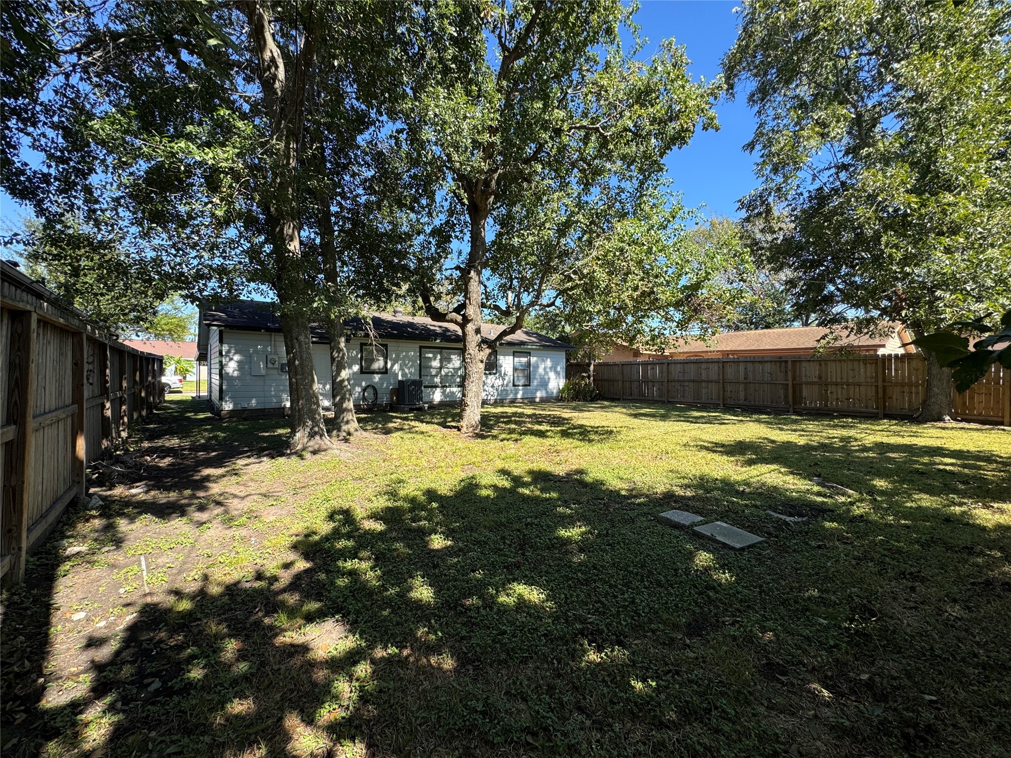 514 Bertloma Street Property Photo 25