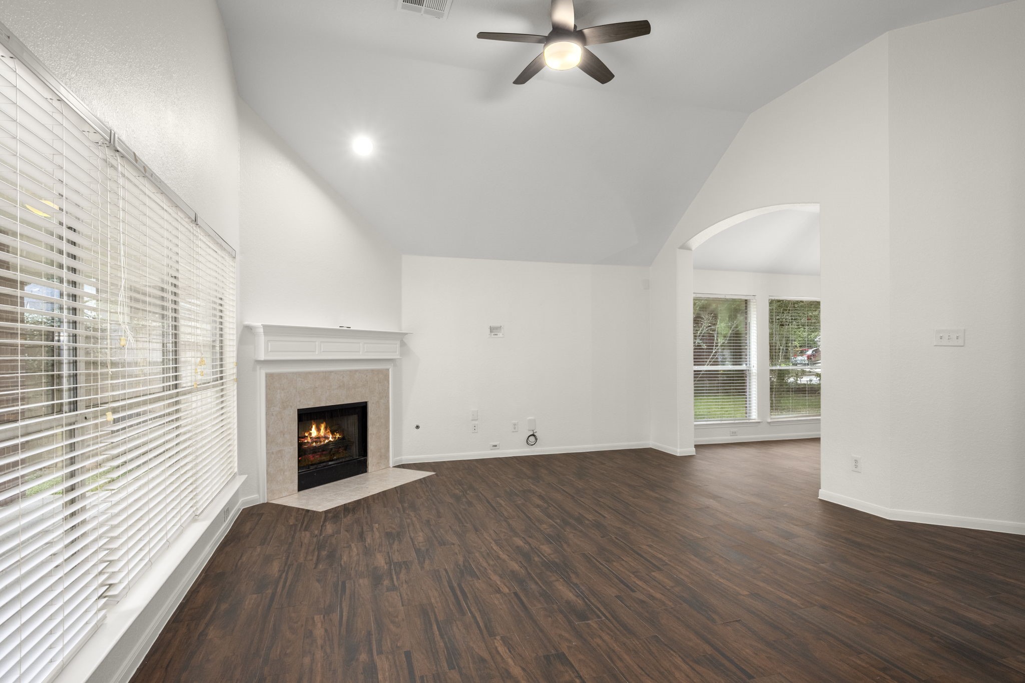 34 S Rambling Ridge Place Property Photo 6