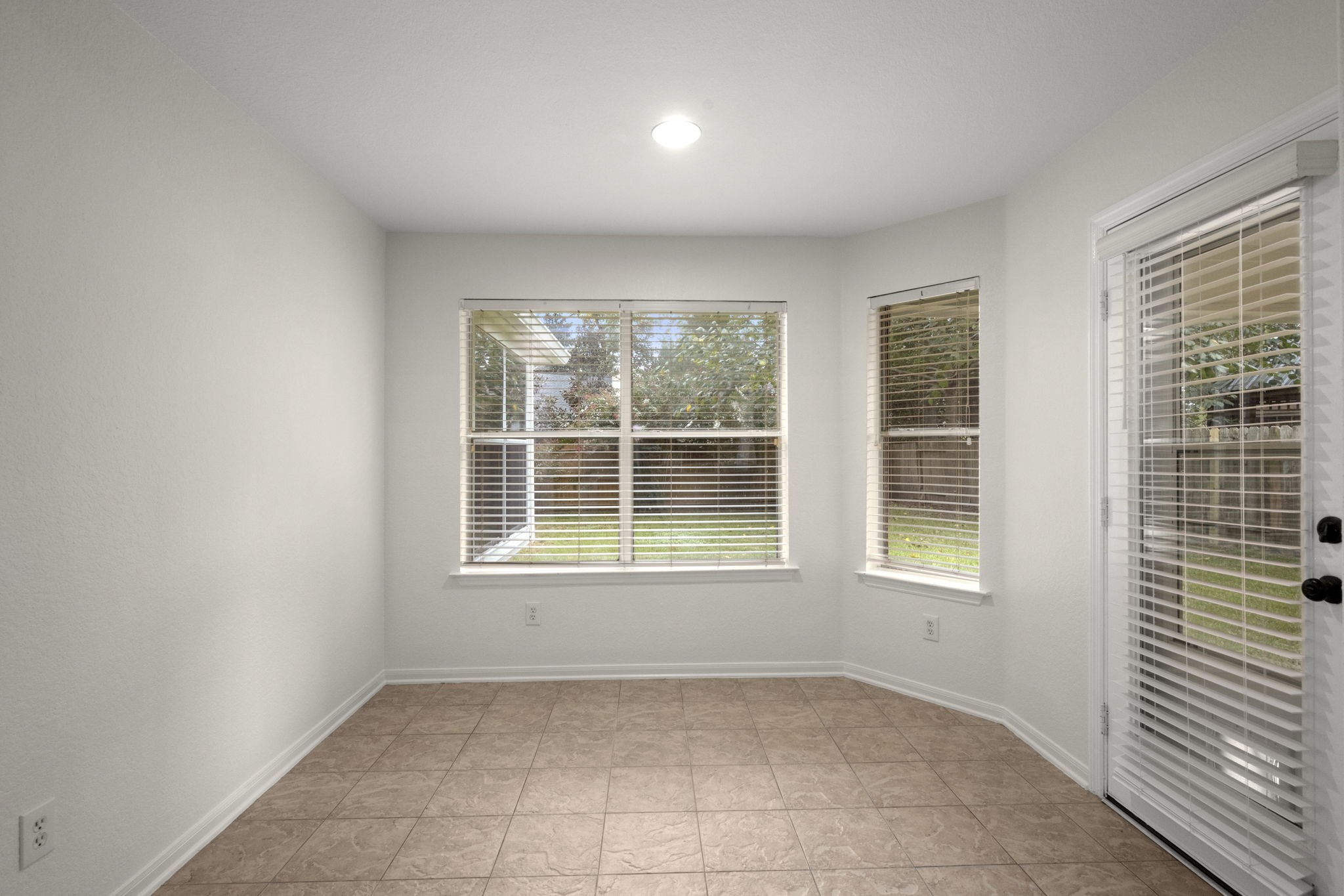 34 S Rambling Ridge Place Property Photo 12