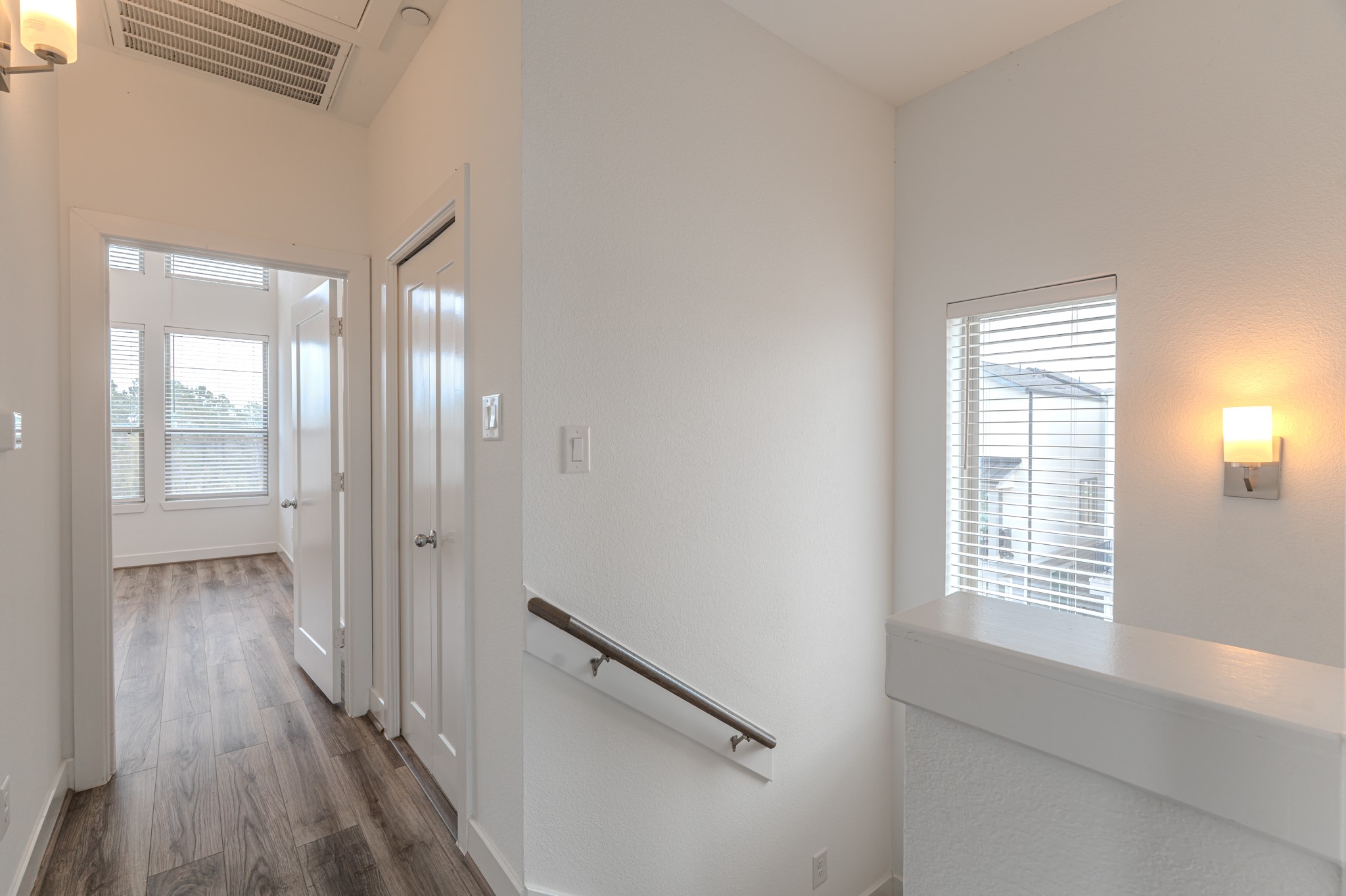 18736 B Centro Main St Property Photo 17