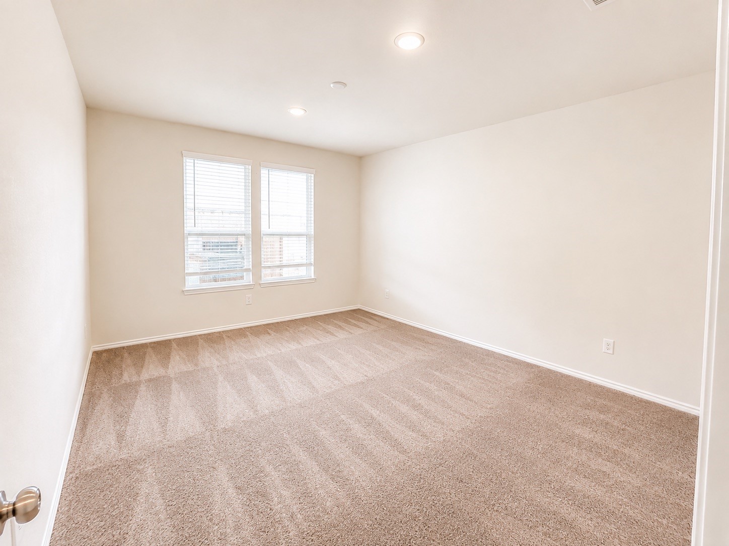 25915 Rustical Road Property Photo 14