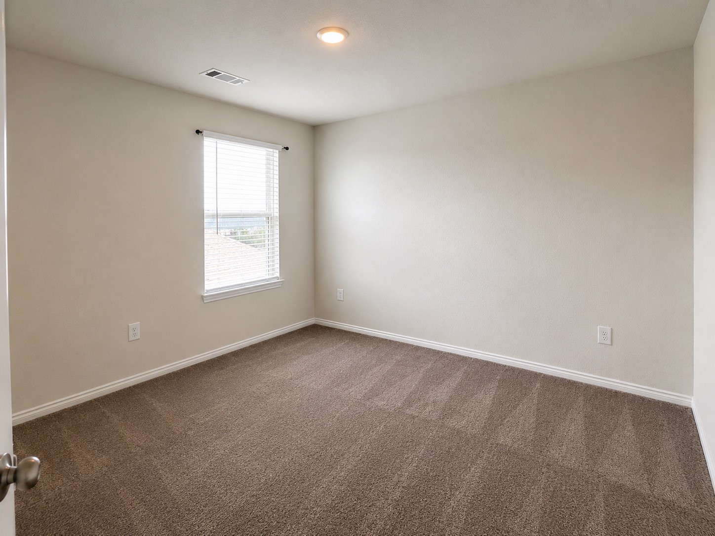 25915 Rustical Road Property Photo 24