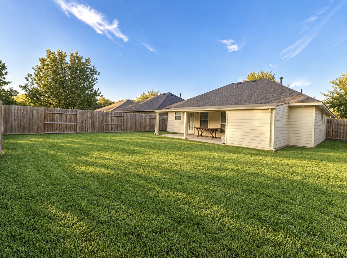 3722 Elderberry Drive Property Photo 4