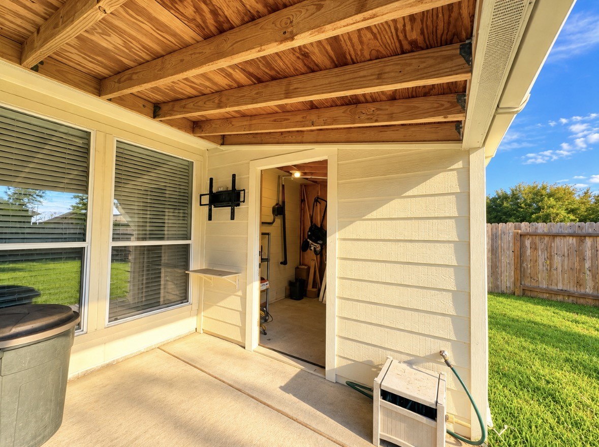 3722 Elderberry Drive Property Photo 5