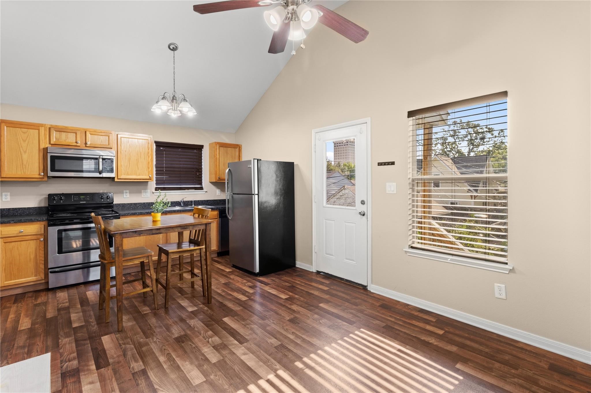 4373 Harvest Lane Property Photo 22