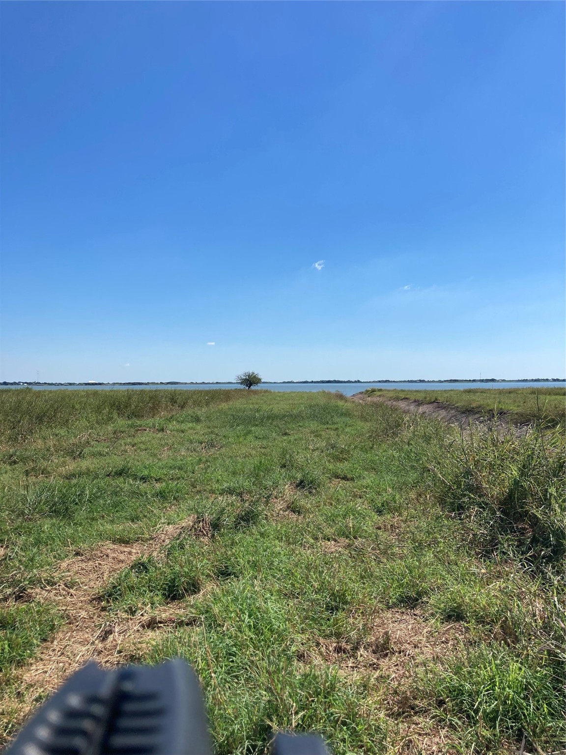 28 North Driftwood Shores Property Photo 5