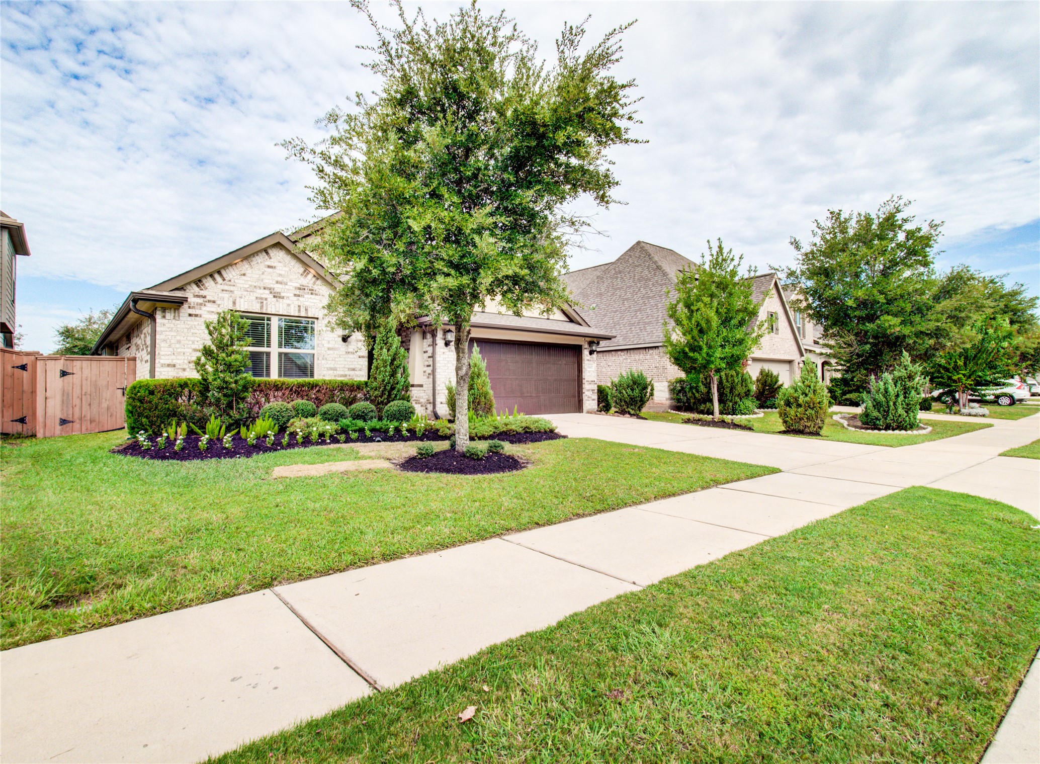 10602 Balivcar Court Property Photo 2