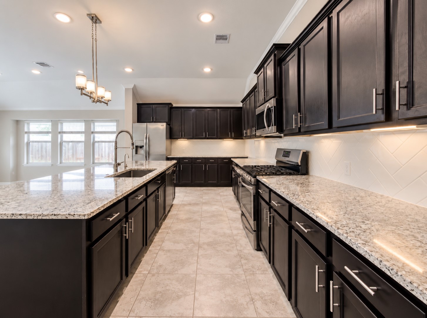 10602 Balivcar Court Property Photo 20