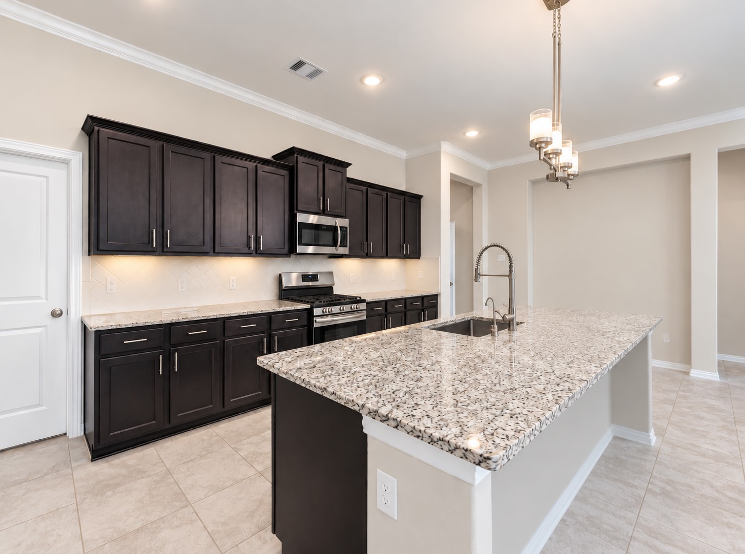 10602 Balivcar Court Property Photo 24