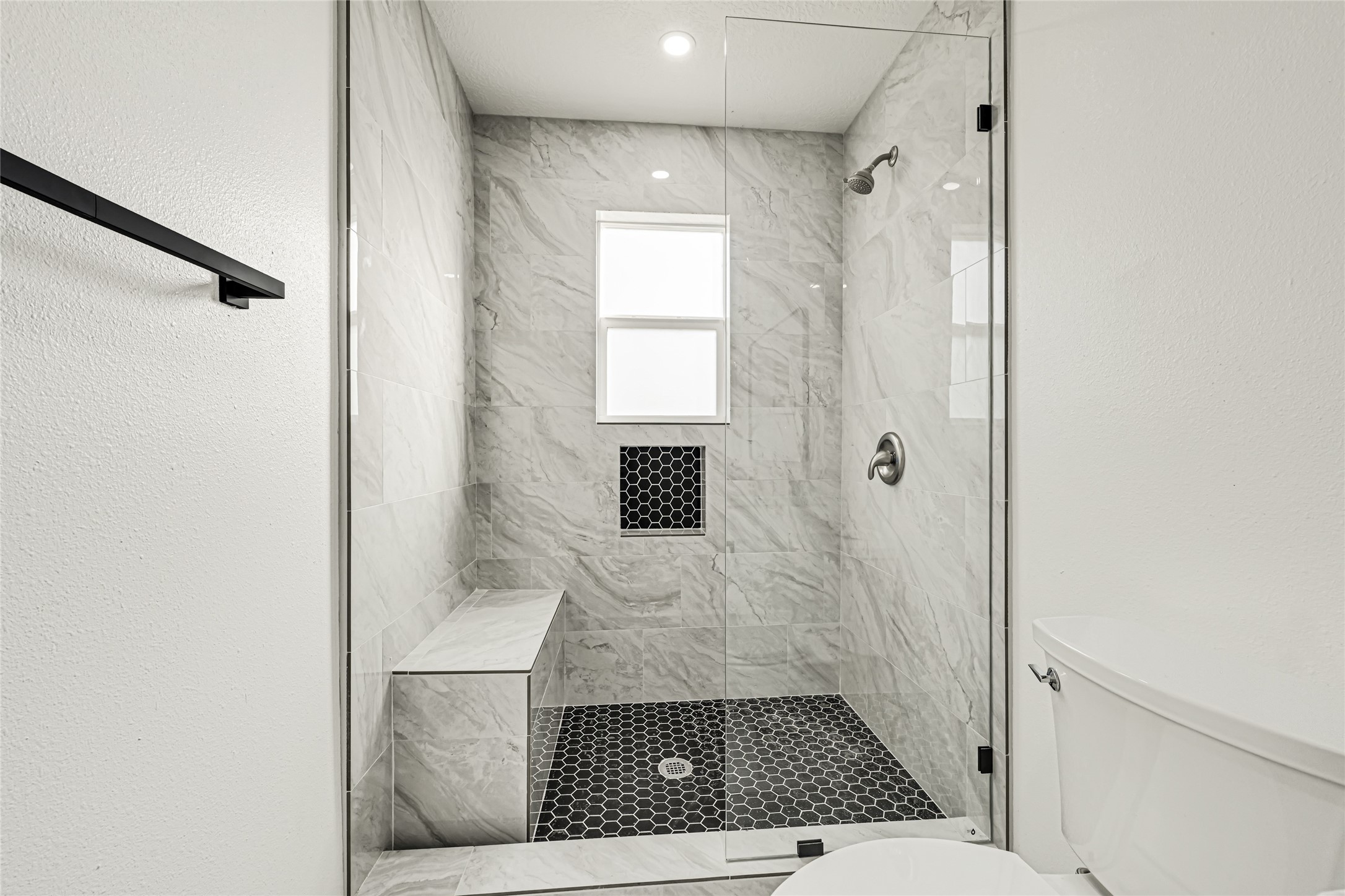 7101 Goforth Street Property Photo 14