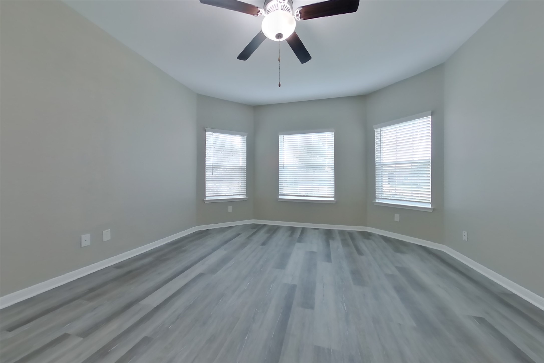 421 Palomino Stand Drive Property Photo 6