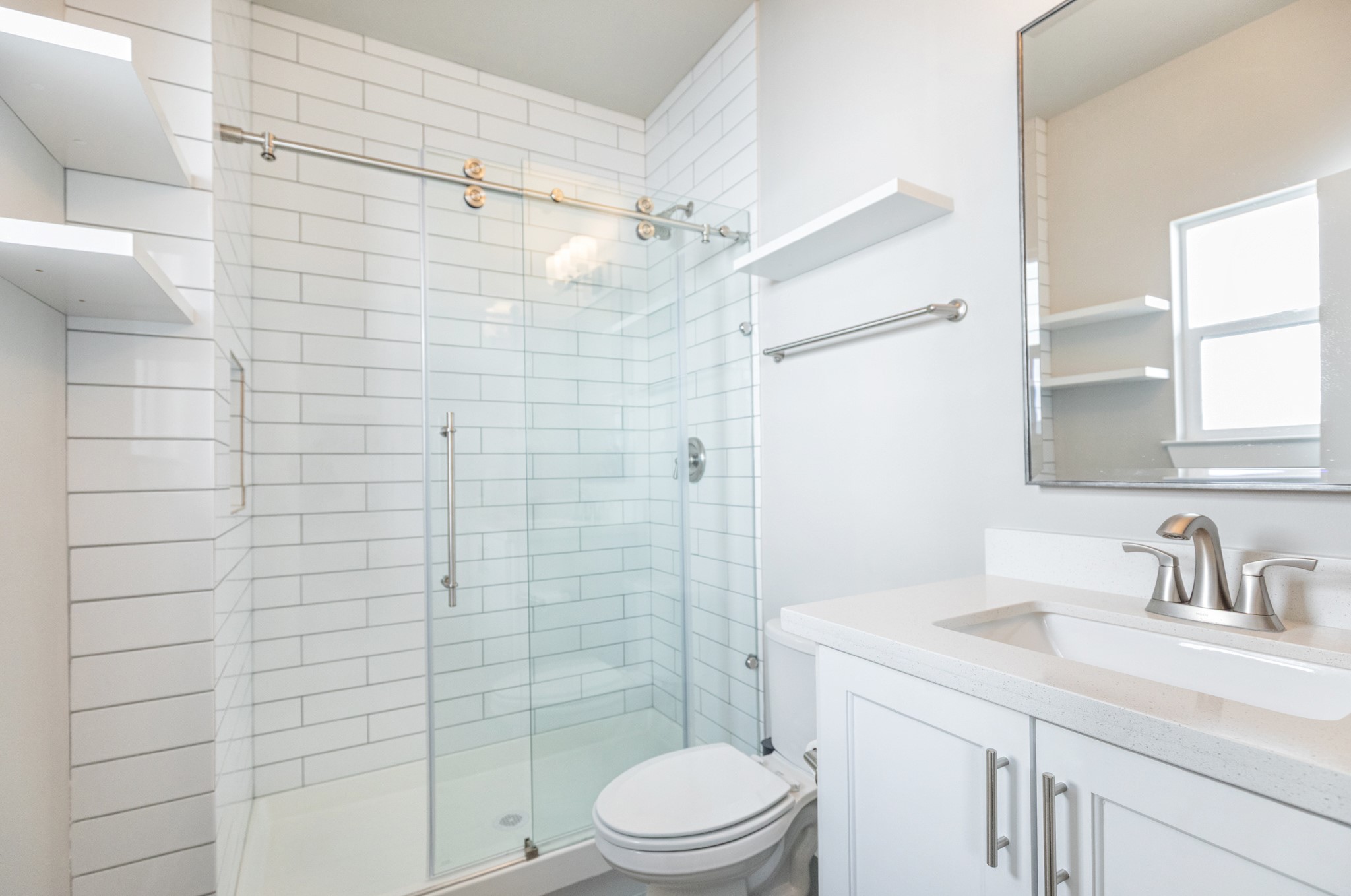 1624 W 24th Street B Property Photo 19