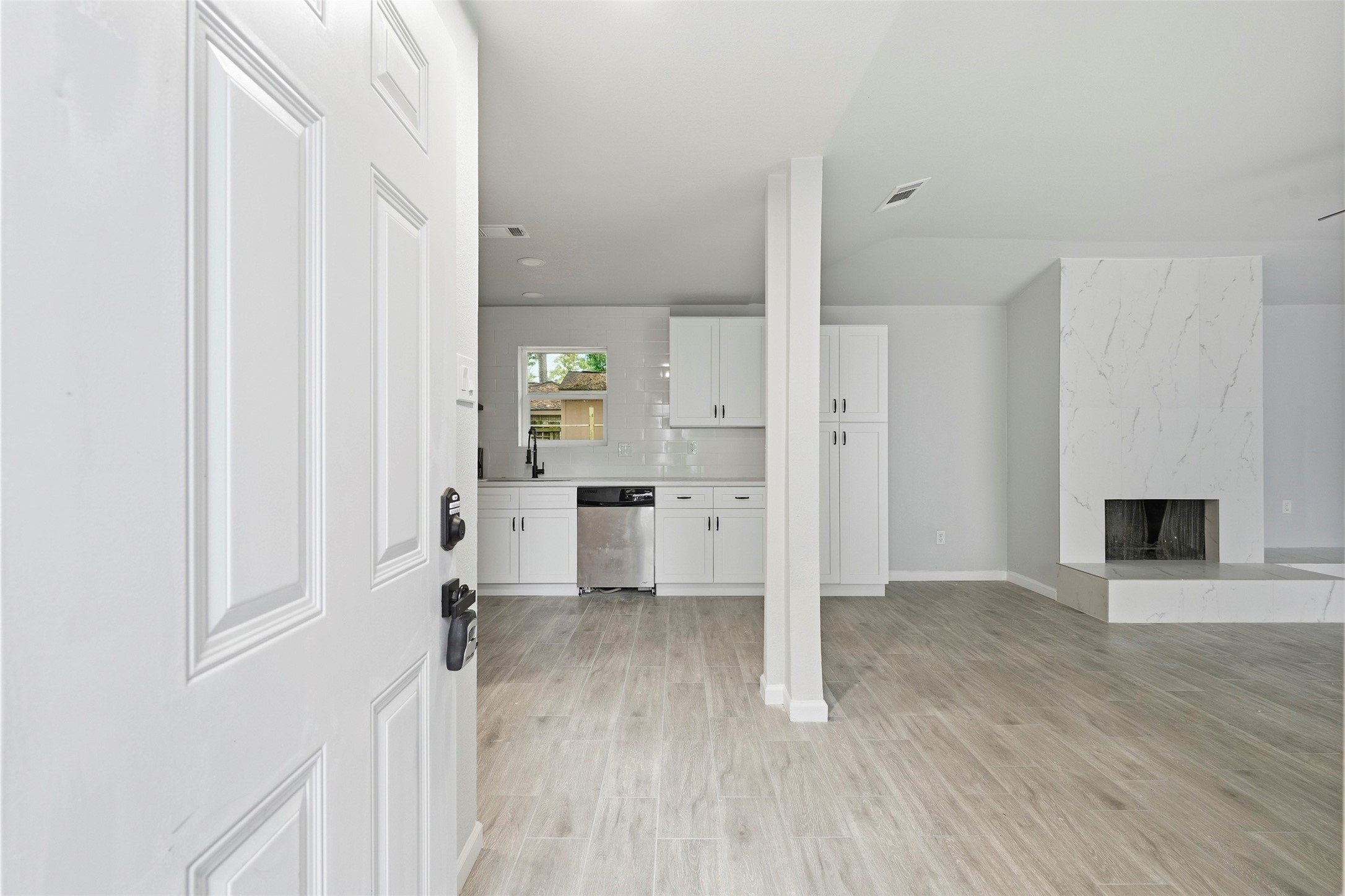 5603 Circlegate Drive Property Photo 3