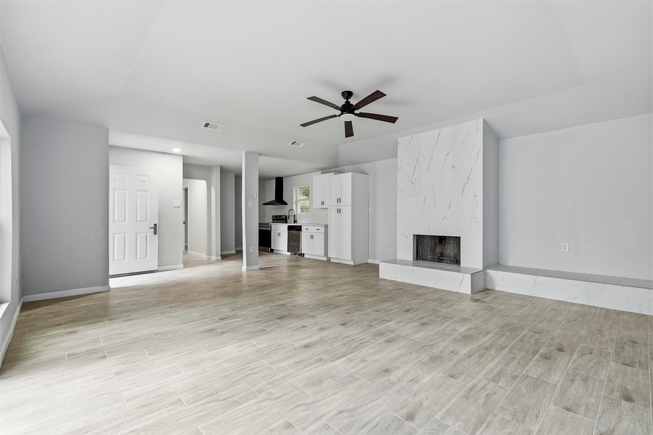 5603 Circlegate Drive Property Photo 9