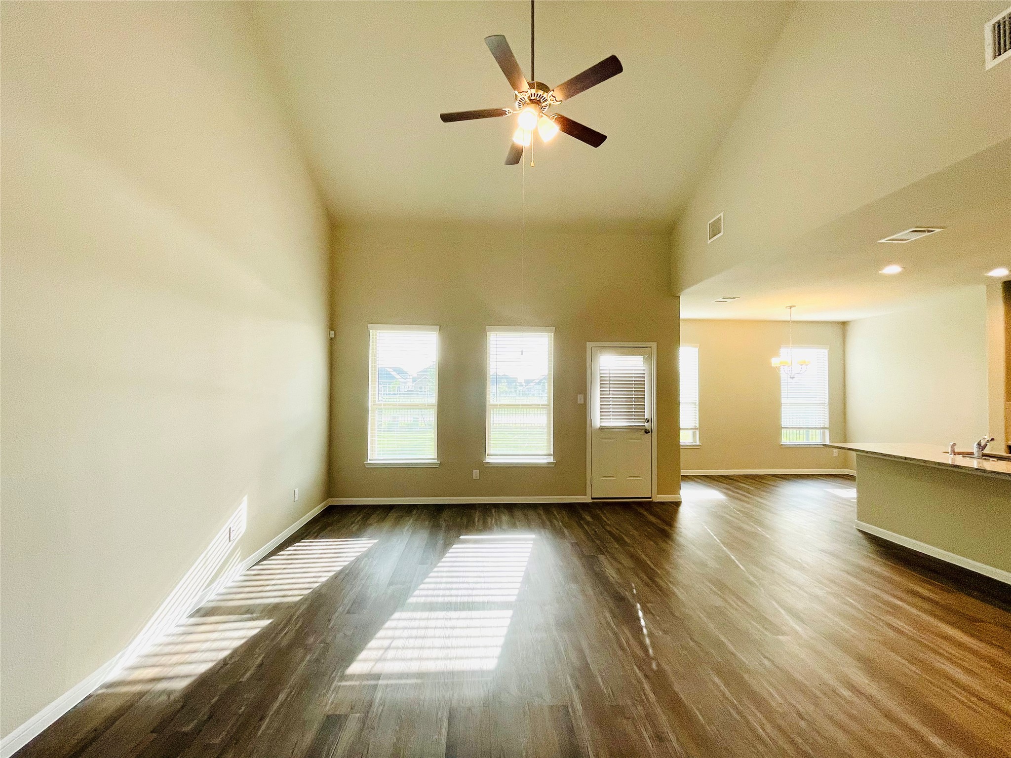 441 Aurora Creek Drive Property Photo 11