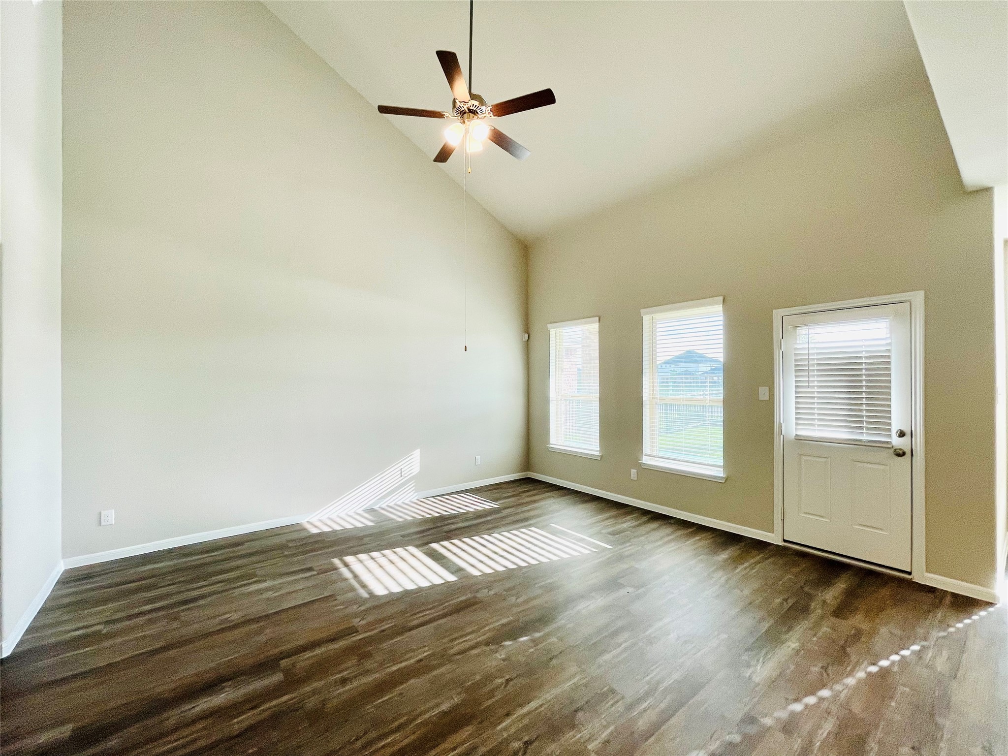 441 Aurora Creek Drive Property Photo 18