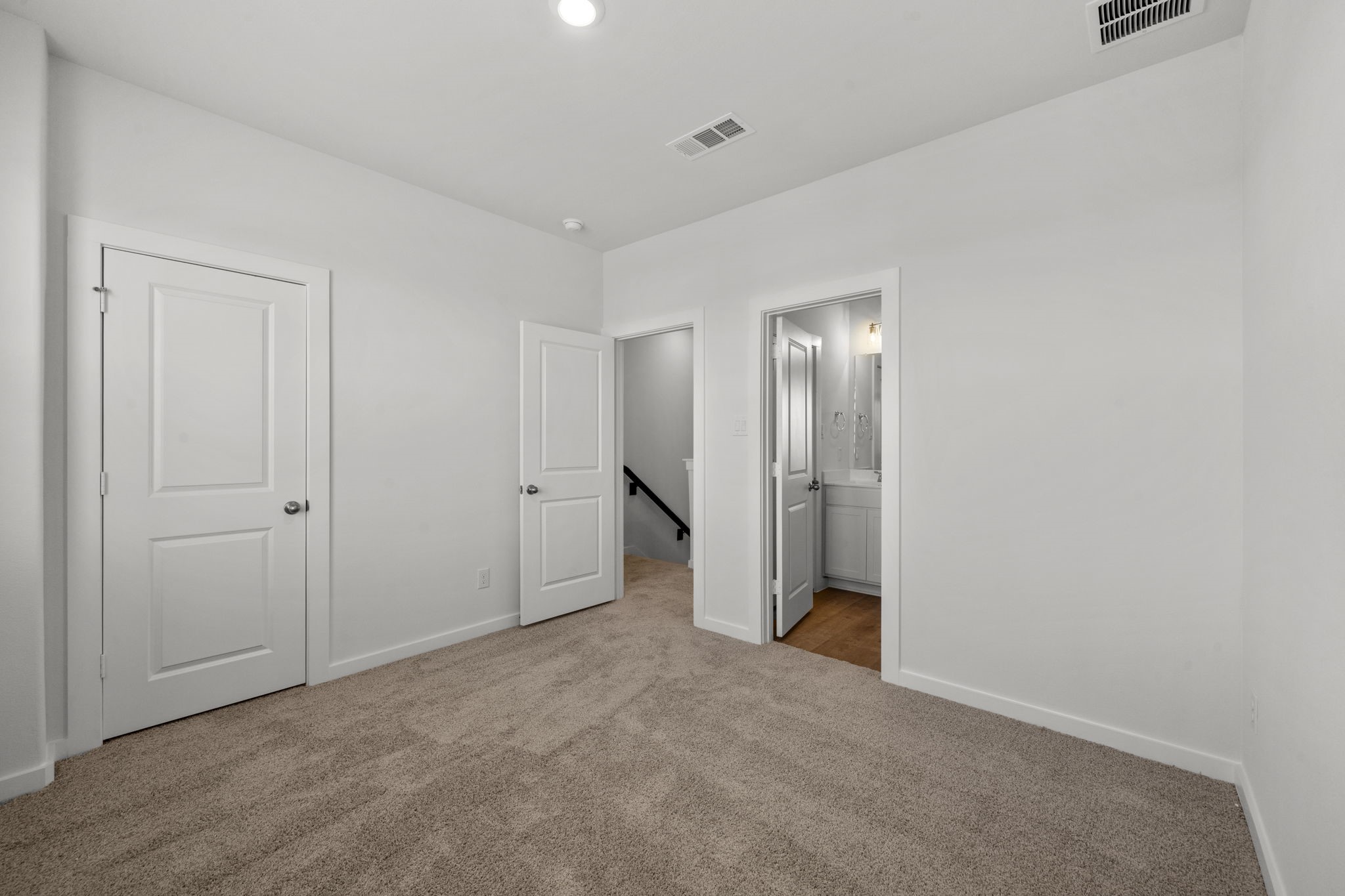 1316 Mercantile Street Property Photo 15