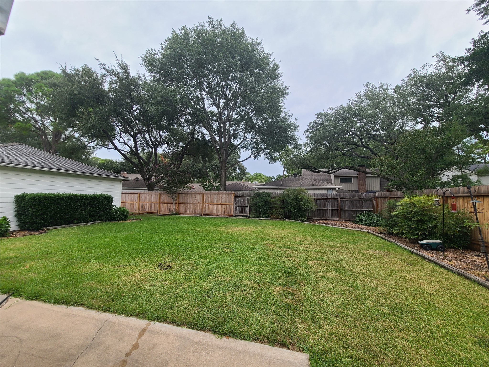12422 Briar Forest Drive Property Photo 4
