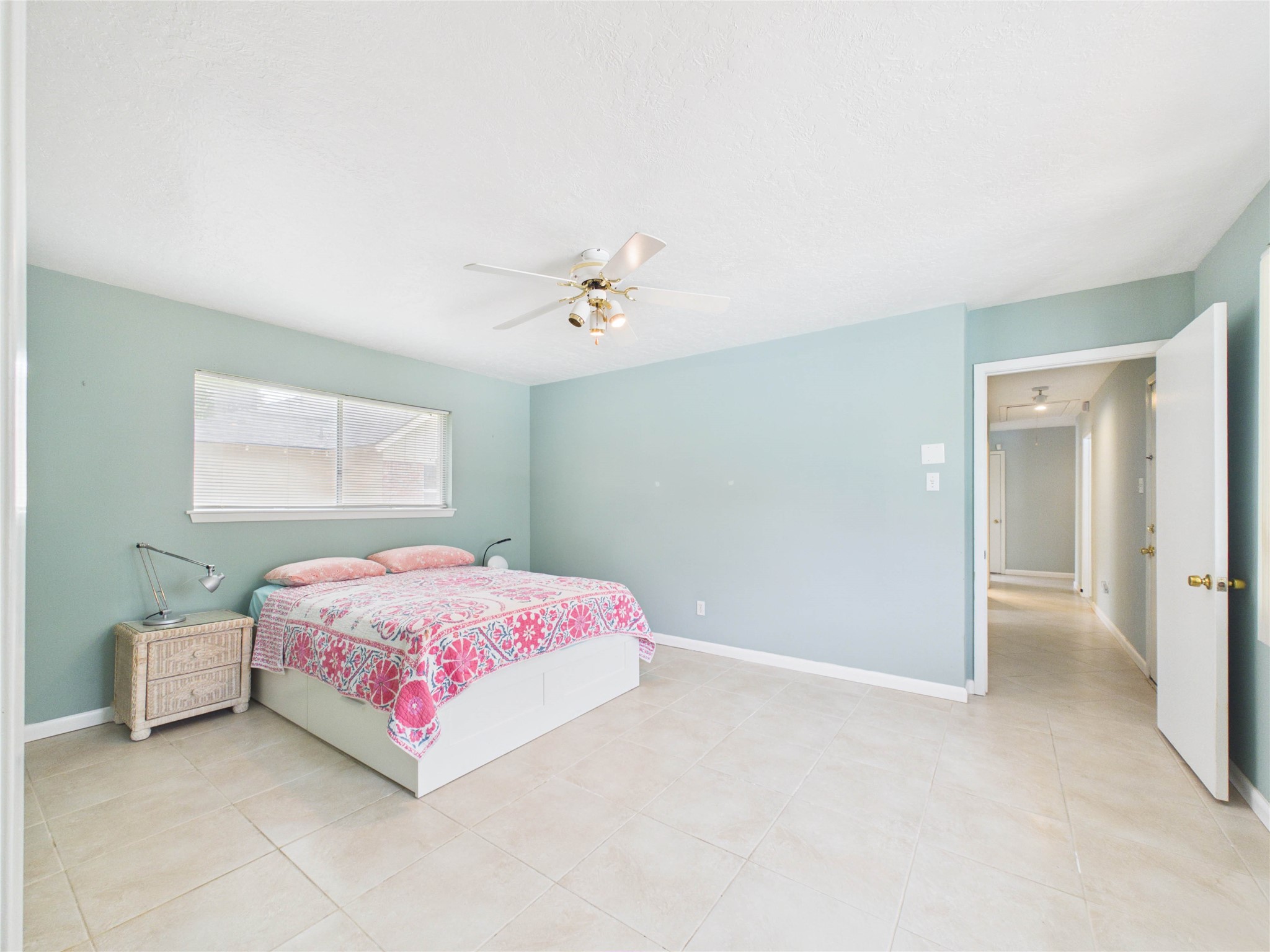 18591 Martinique Drive Property Photo 45
