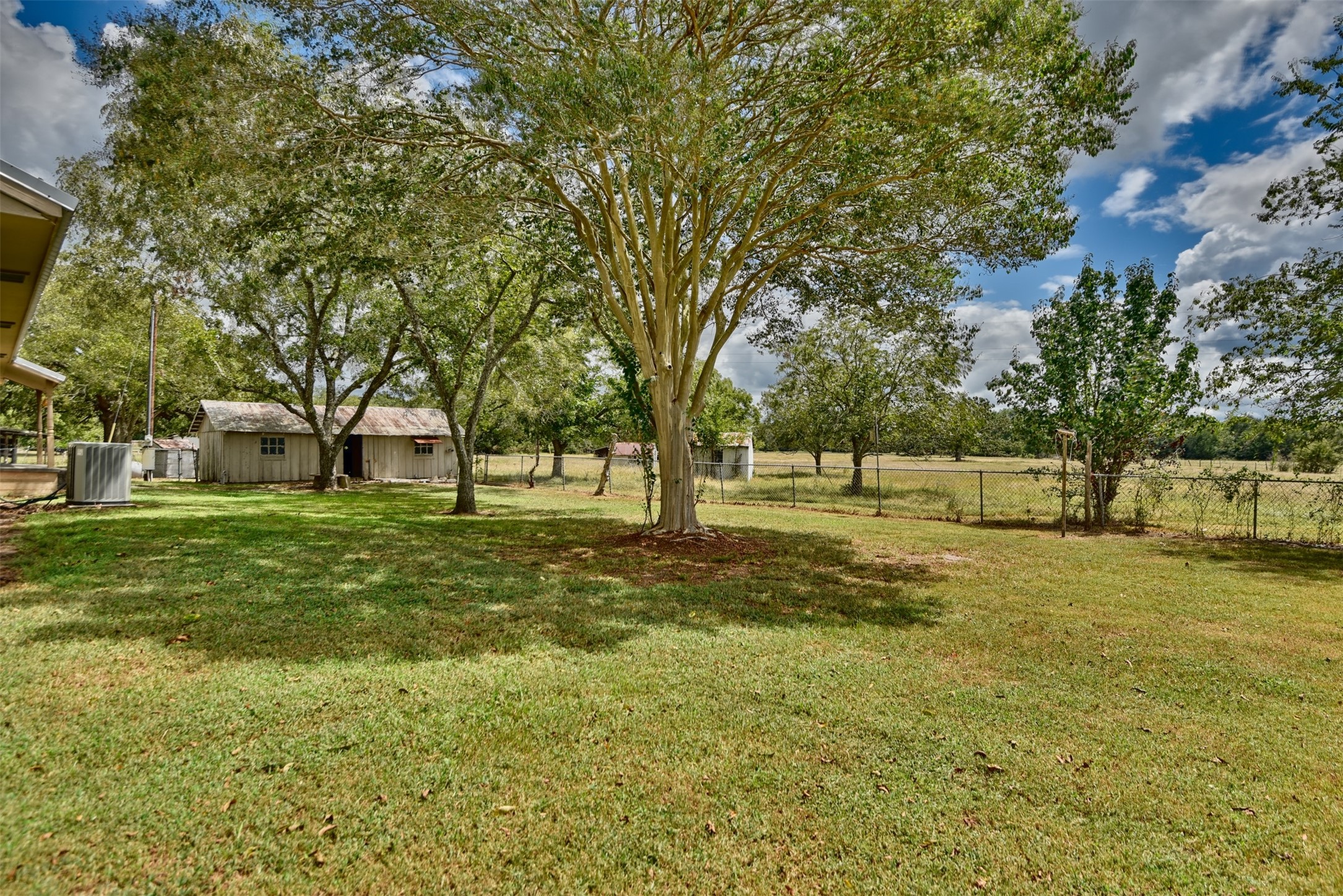 346 Us 290 Property Photo 27