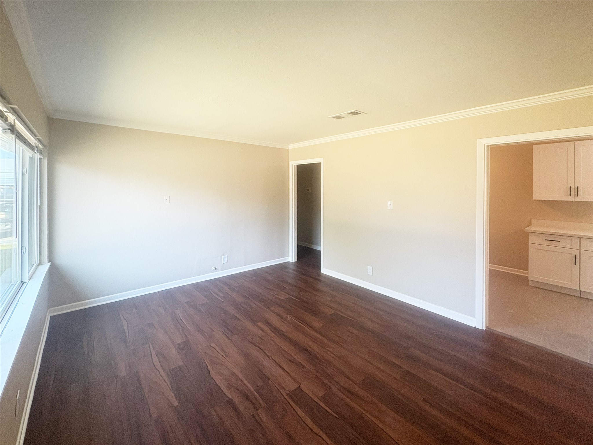 225 Sarlee Drive Property Photo 3