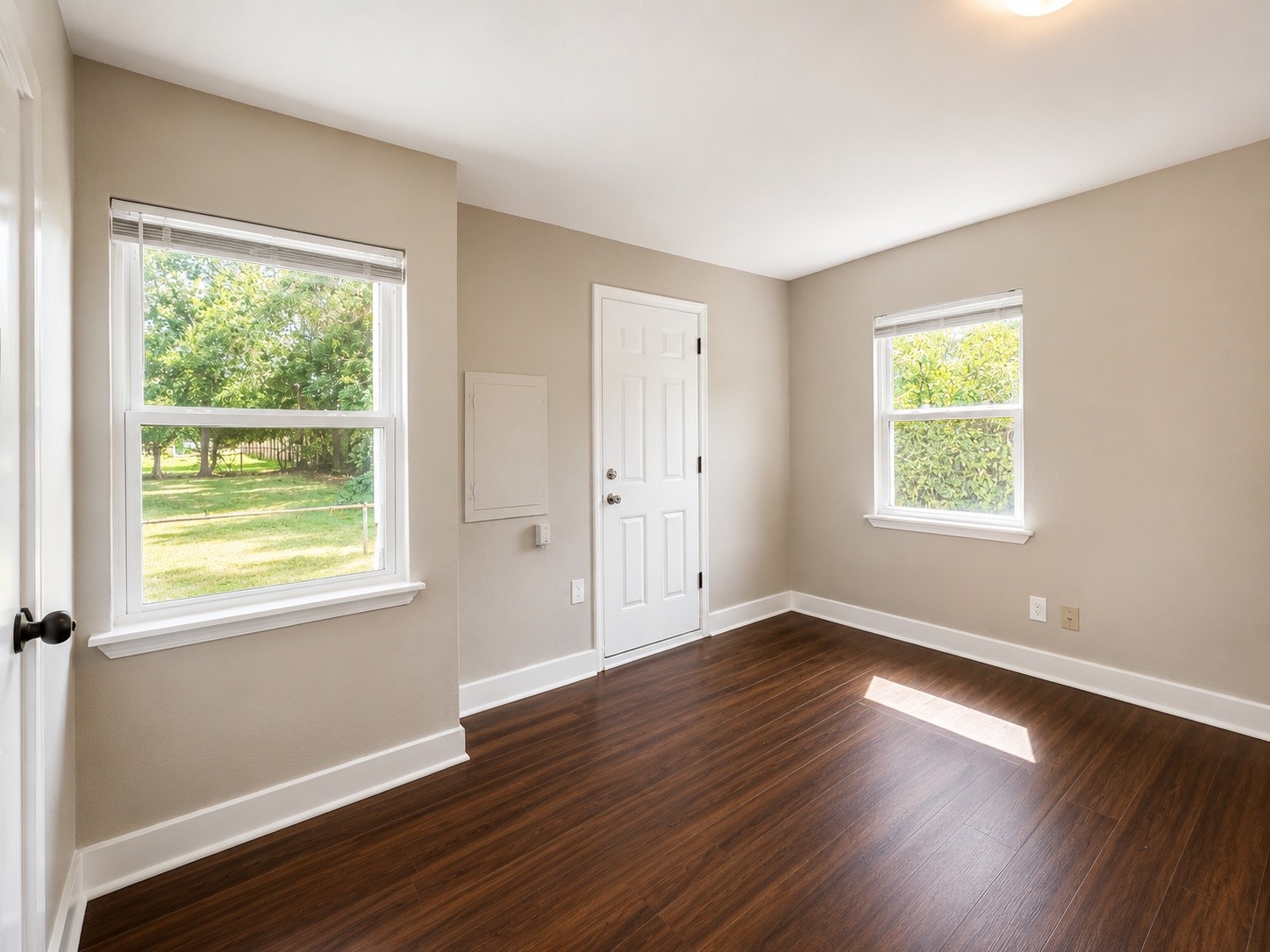 225 Sarlee Drive Property Photo 4