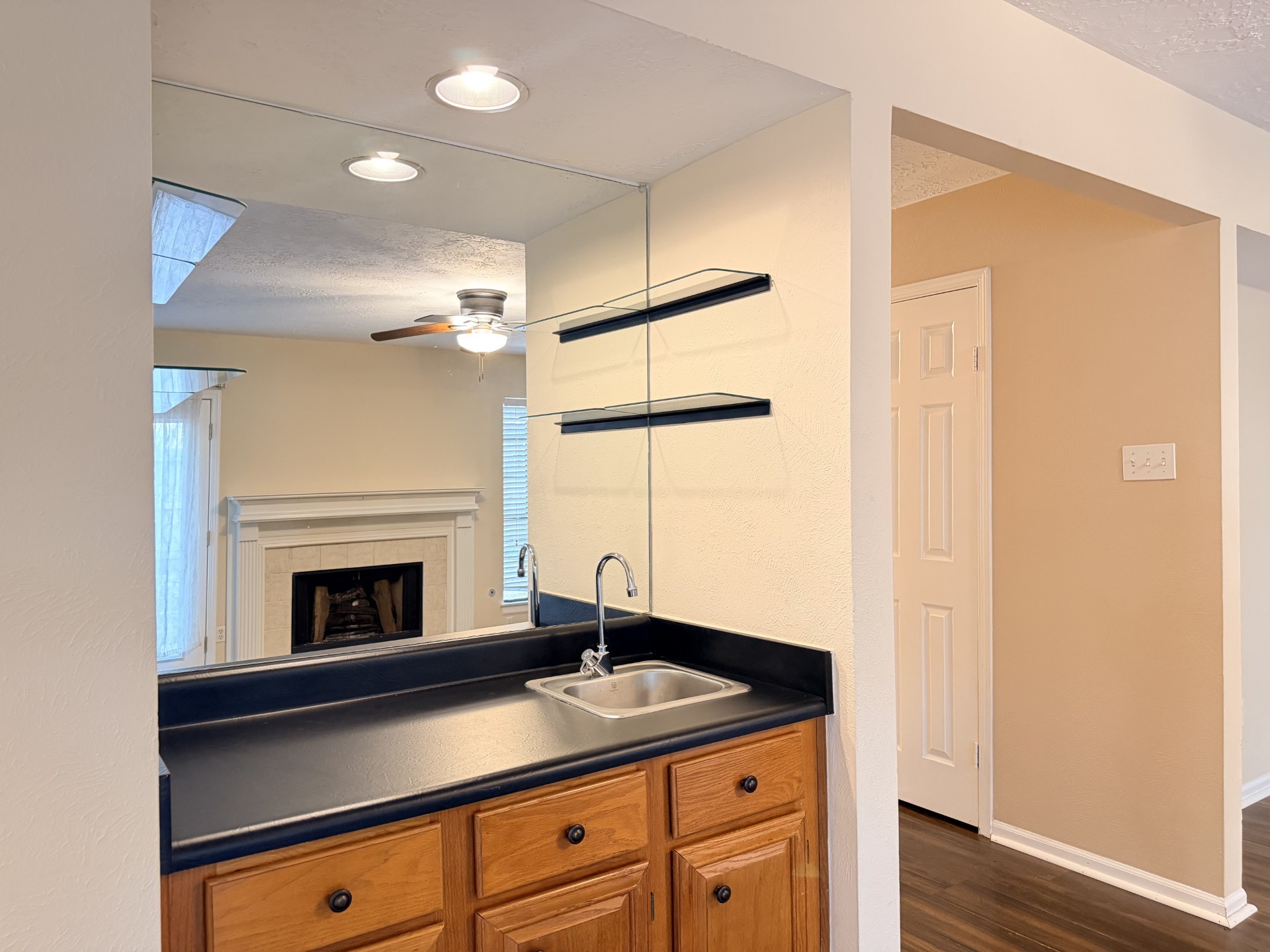 16042 Pinyon Creek Drive Property Photo 14