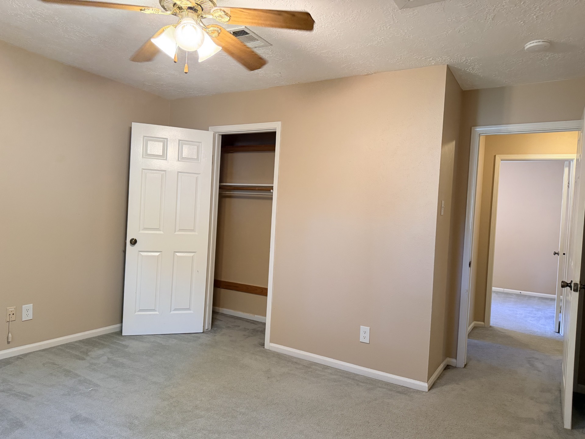 16042 Pinyon Creek Drive Property Photo 23