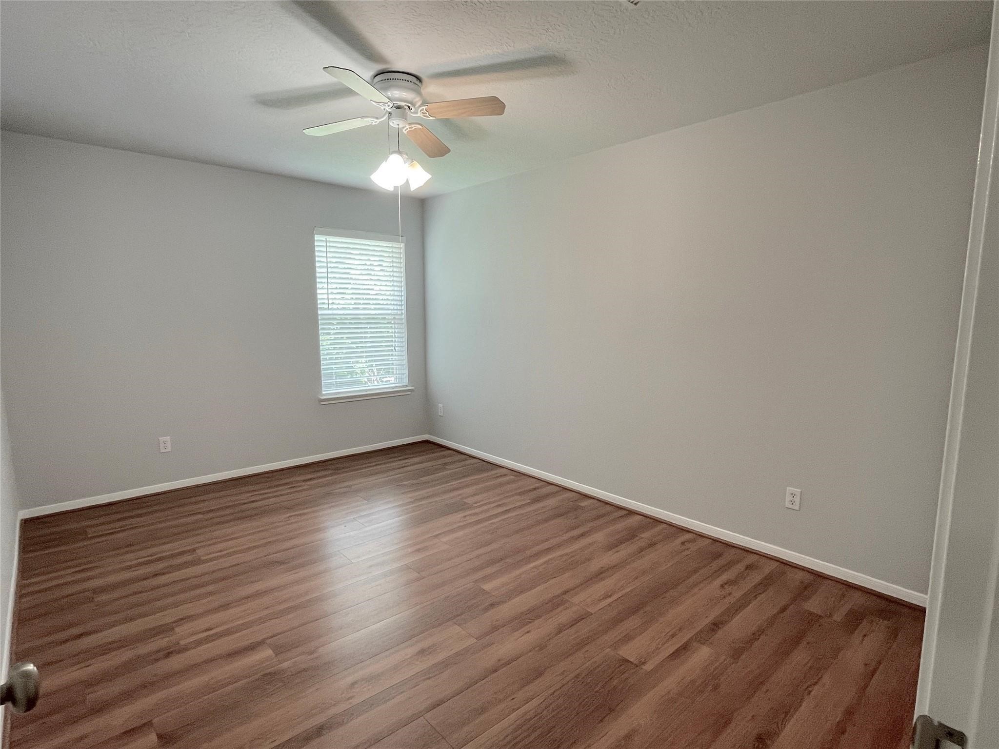 8919 Diamond Lake Lane Property Photo 10