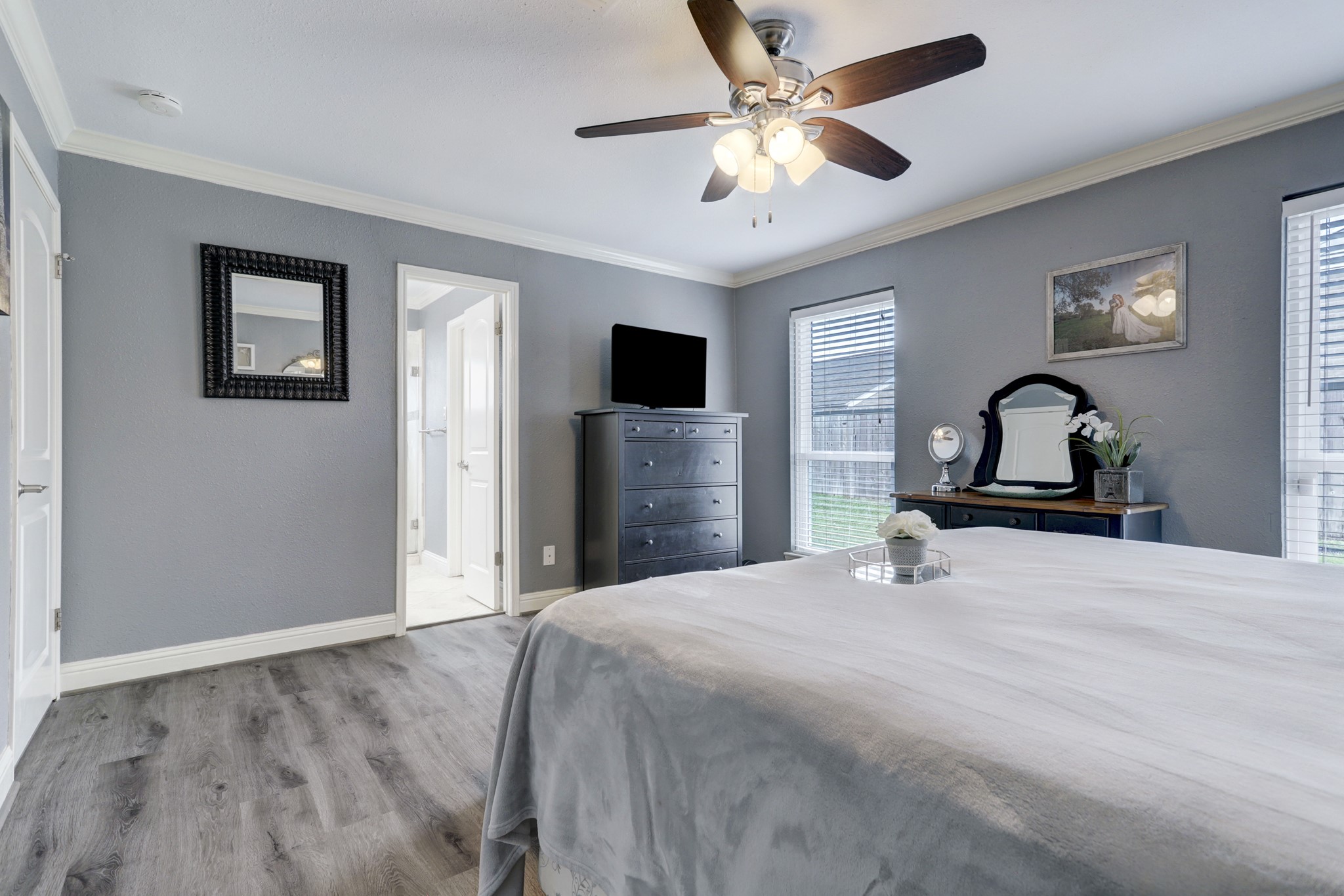 2235 Round Lake Drive Property Photo 20